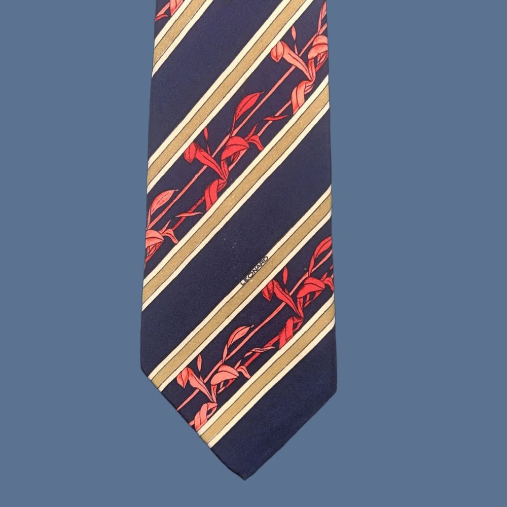 Vintage Leonard Paris Tie 100% Silk Blue Red Floral Neck Tie Italy Men's Classic 57"-60" Size ONE SIZE - 1 Thumbnail