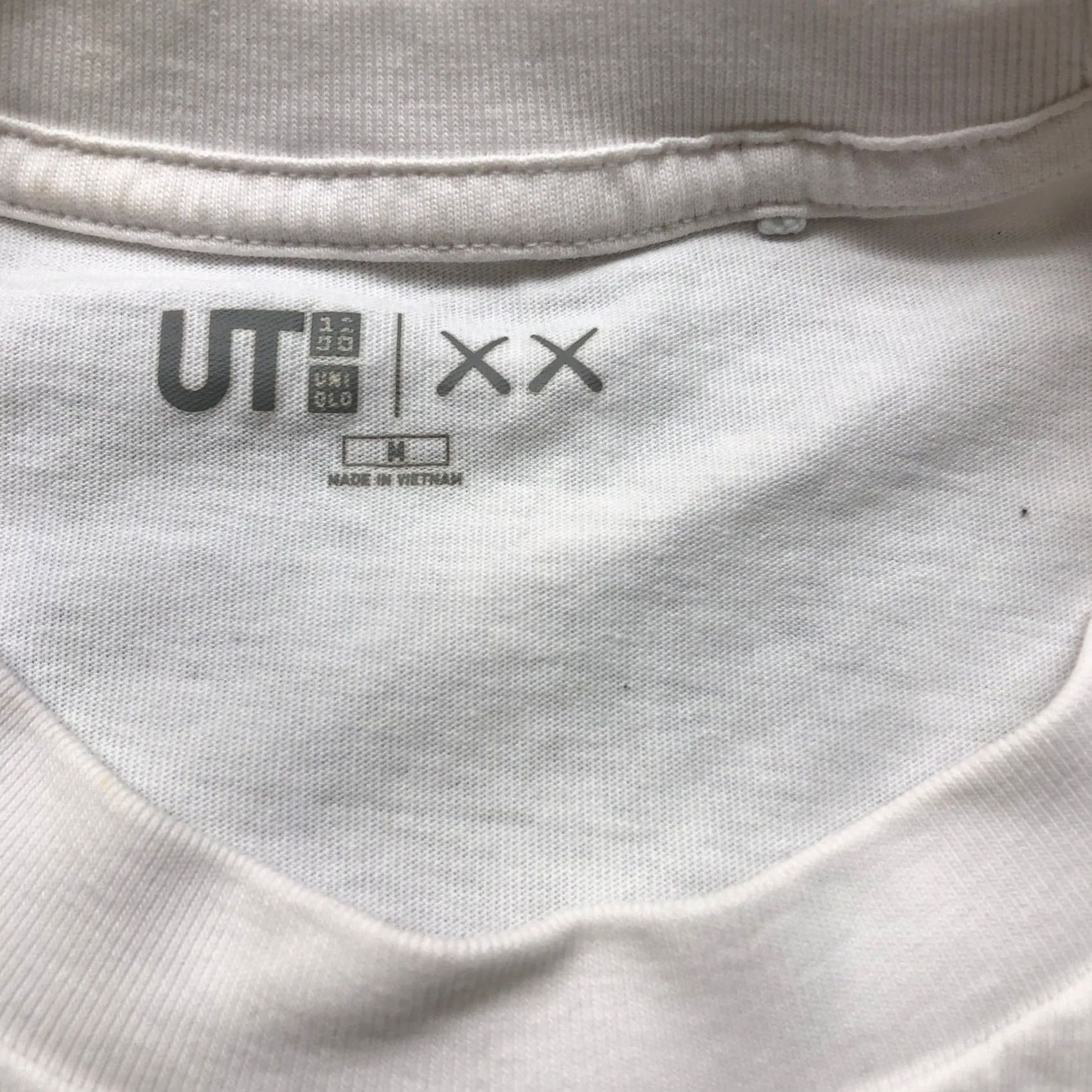 Uniqlo Kaws x Uniqlo XX BFF Graphic T-Shirt Mens M Short Sleeve White Pink Size US M / EU 48-50 / 2 - 3 Thumbnail