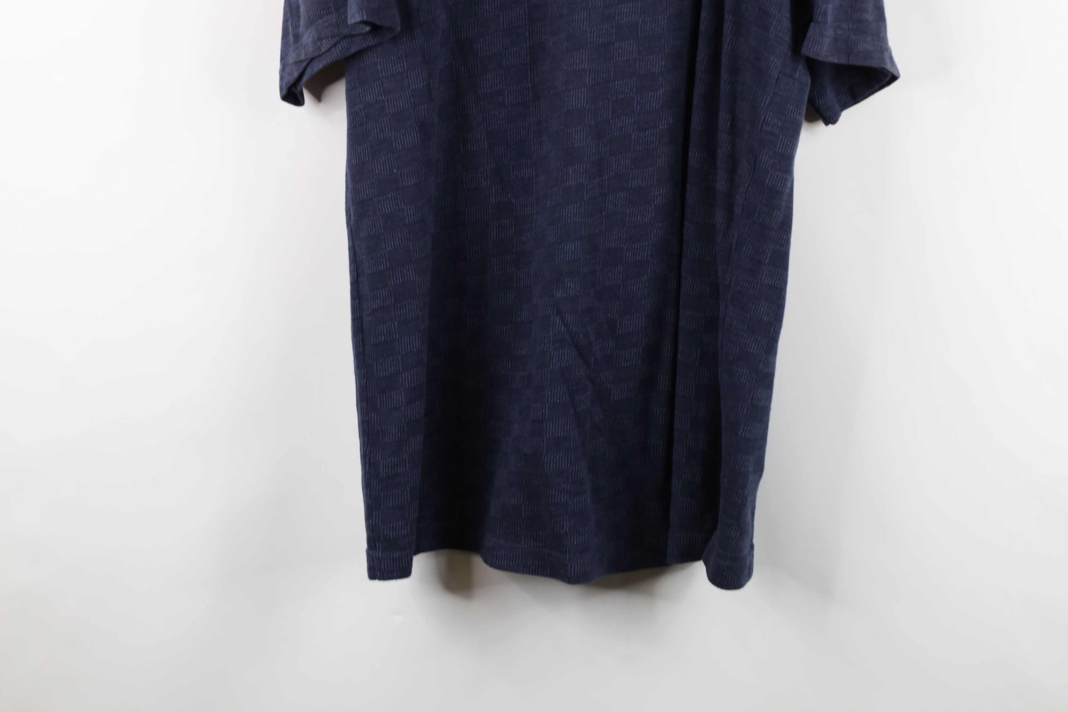Vintage Vintage 90s Streetwear Knit Pocket T-Shirt Navy Blue Size US XL / EU 56 / 4 - 14 Thumbnail