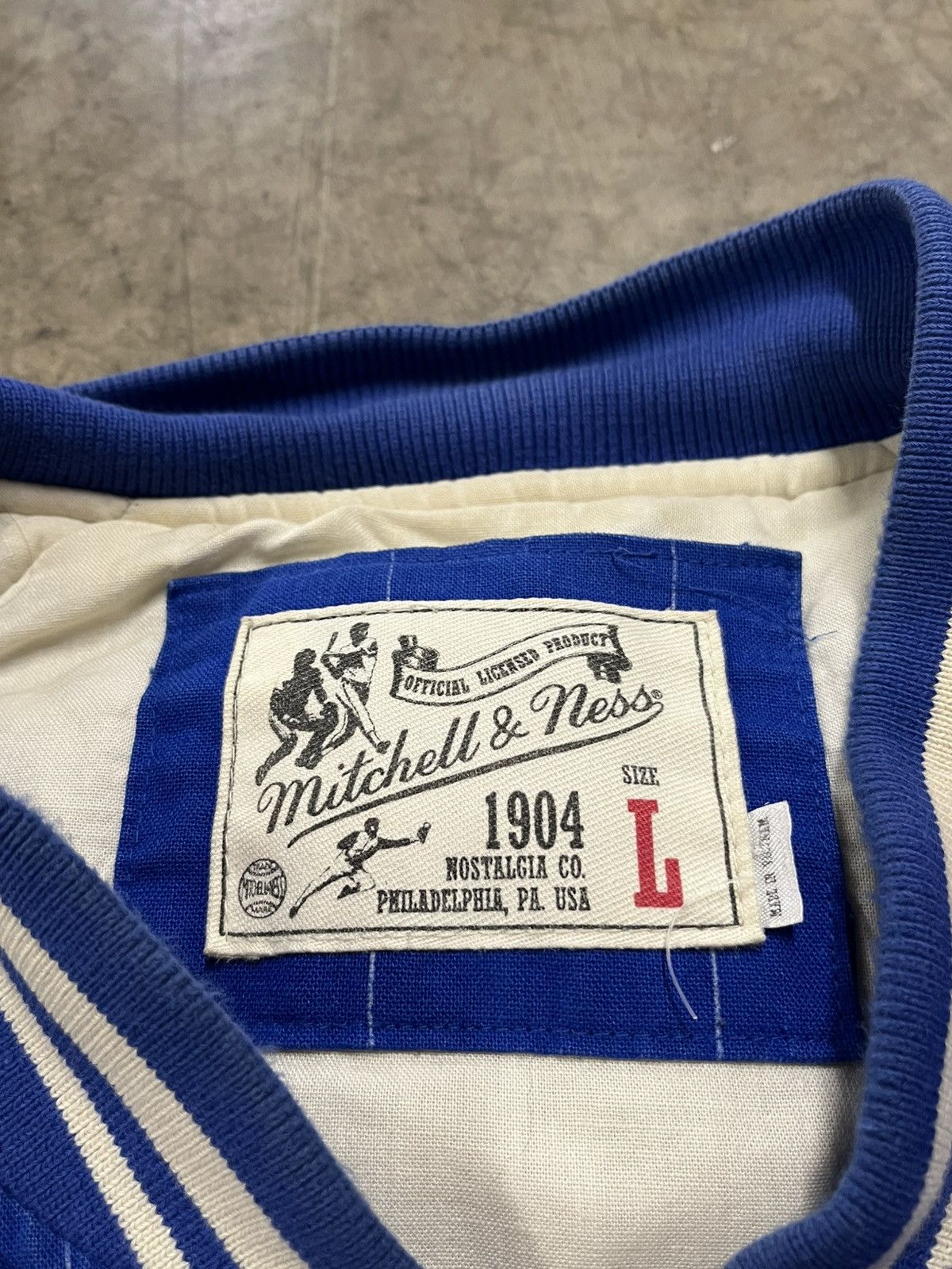 Vintage Atlanta braves vintage pin stripe Mitchell and ness jacket Size US L / EU 52-54 / 3 - 13 Thumbnail