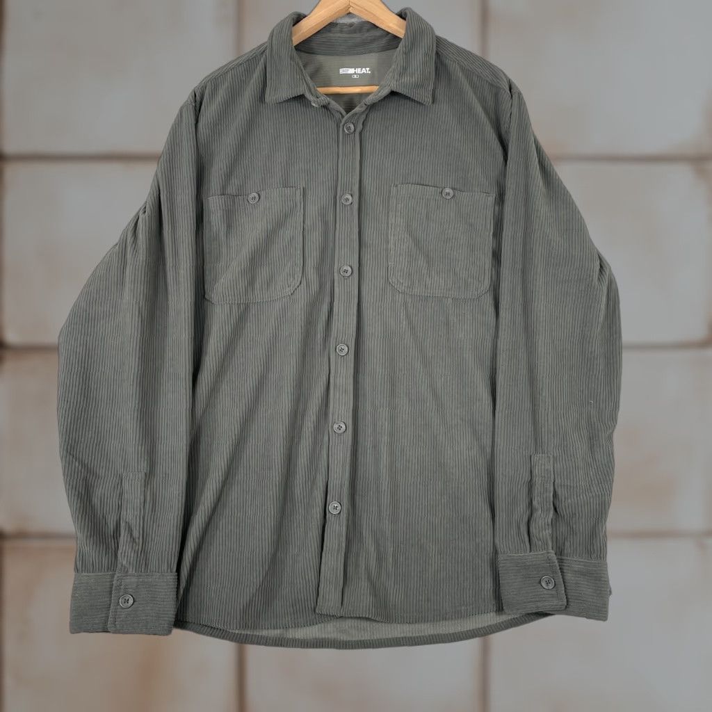 Vintage 32 Degrees Heat Corduroy Shirt Mens XL Gray Long Sleeve Button-Down Workwear Size US XL / EU 56 / 4 - 1 Thumbnail
