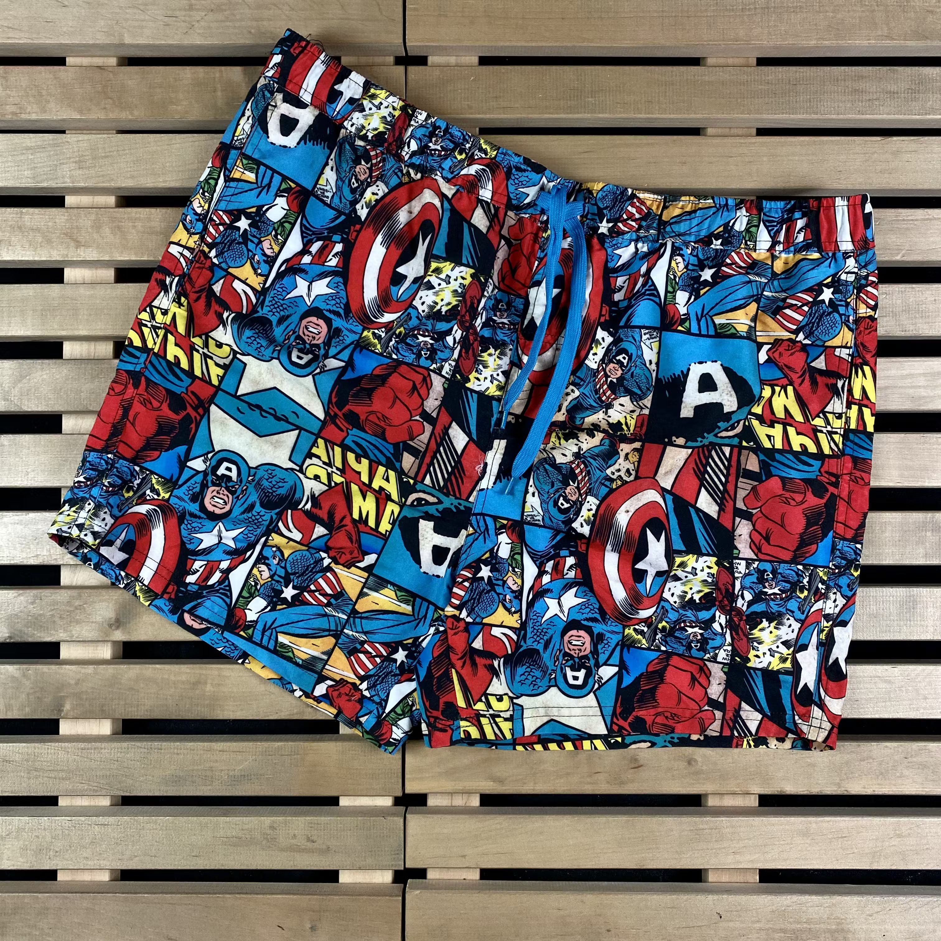 Marvel Comics Mens Shorts Full Print Marvel Size L Size US 34 / EU 50 - 1 Thumbnail