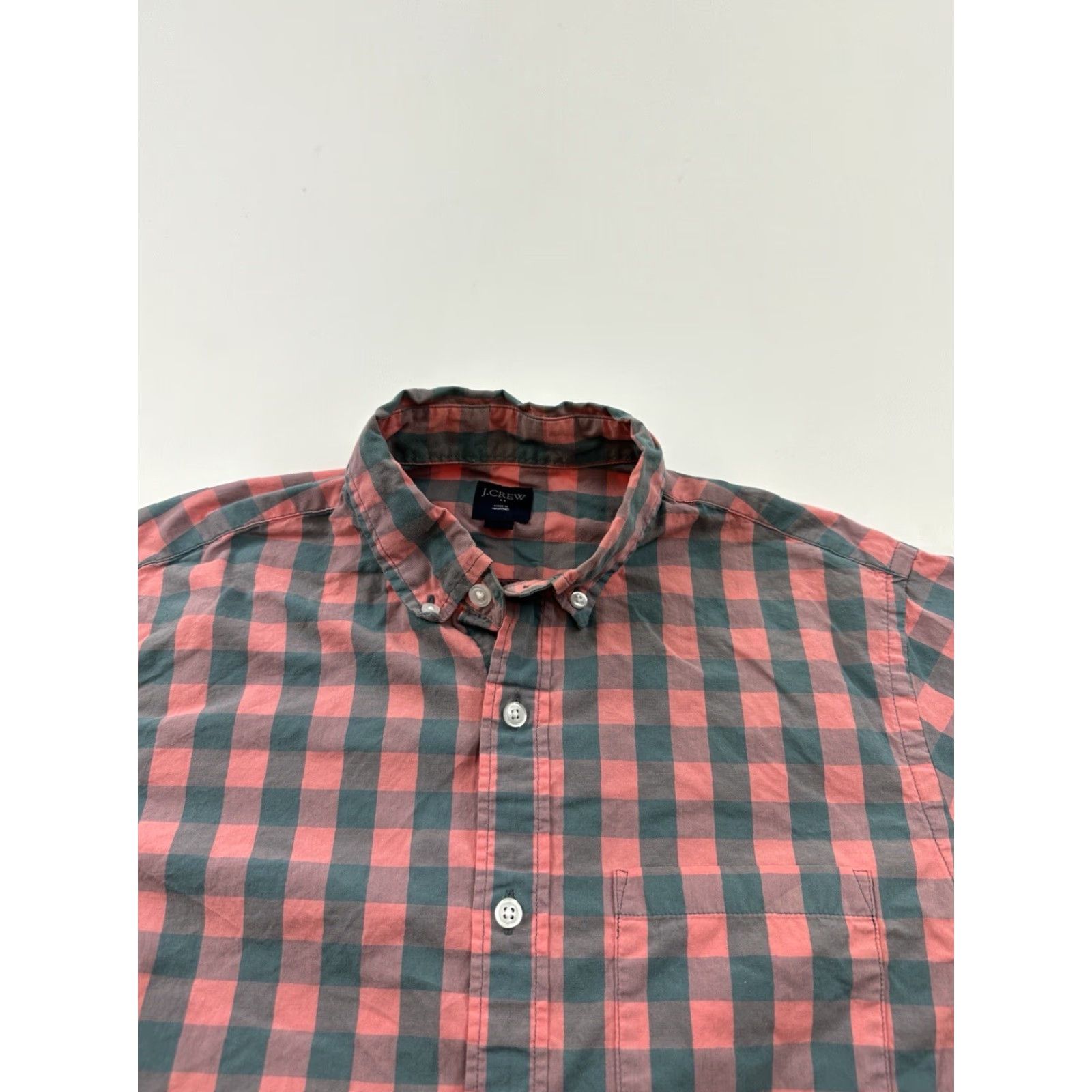 J.Crew J.Crew Shirt Mens Small Pink Gray Gingham Plaid Button Up Long Sleeve Size US S / EU 44-46 / 1 - 3 Thumbnail