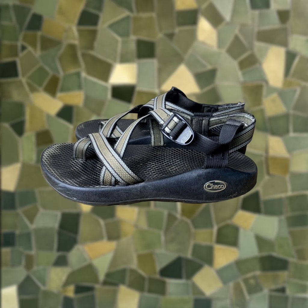 Chaco Chaco Sandals Men’s Size 9 Gray Slide Outdoor Beach Vacation USA Size ONE SIZE - 1 Thumbnail