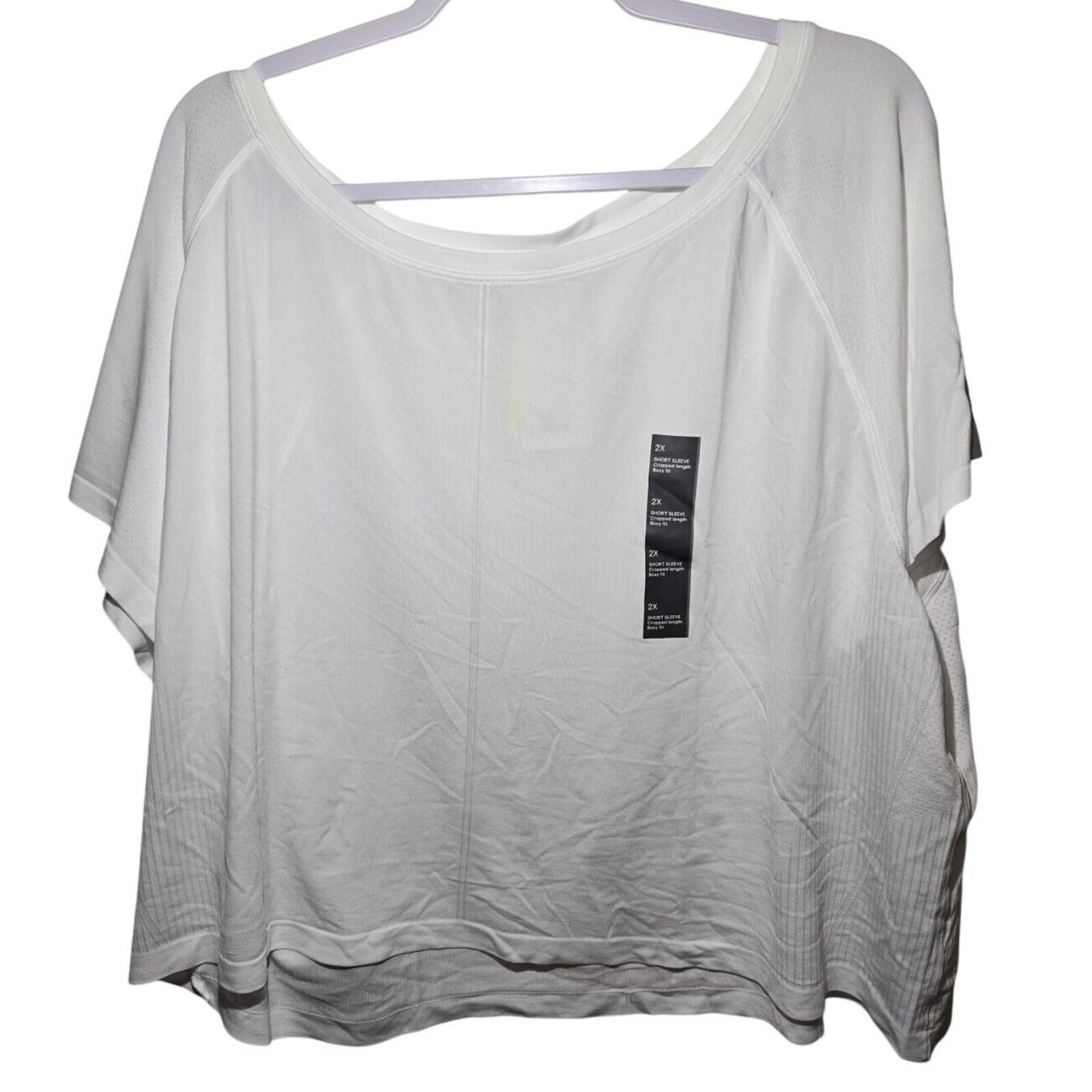 Other All in Motion Womens 2X White Nylon Cropped Athletic Tee Size XXL / US 16-18 / IT 52-54 - 1 Thumbnail