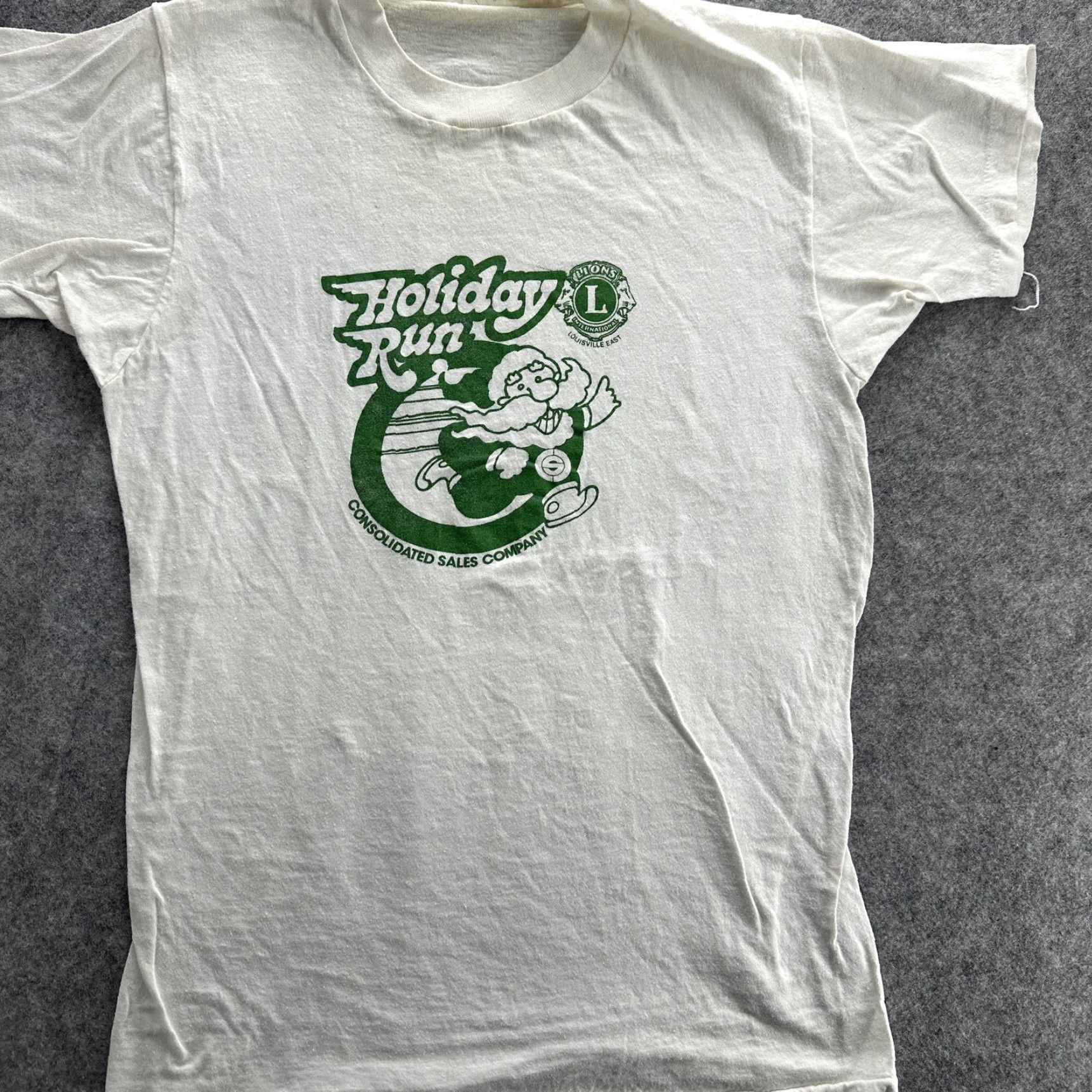 Vintage VINTAGE Screen Stars Holiday Run T-Shirt Mens Small White Santa 80s Graphic Print Size US S / EU 44-46 / 1 - 3 Thumbnail