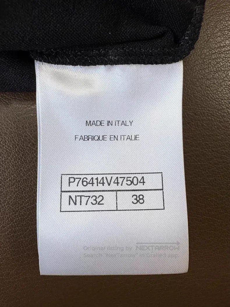 Chanel Chanel 24C black stitching double C dark pattern fine flas Size XS / US 0-2 / IT 36-38 - 7 Thumbnail