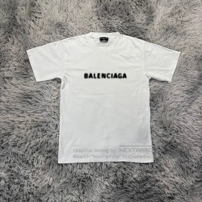 Balenciaga Balenciaga Destroyed Short Sleeve Size US S / EU 44-46 / 1 - 1 Thumbnail