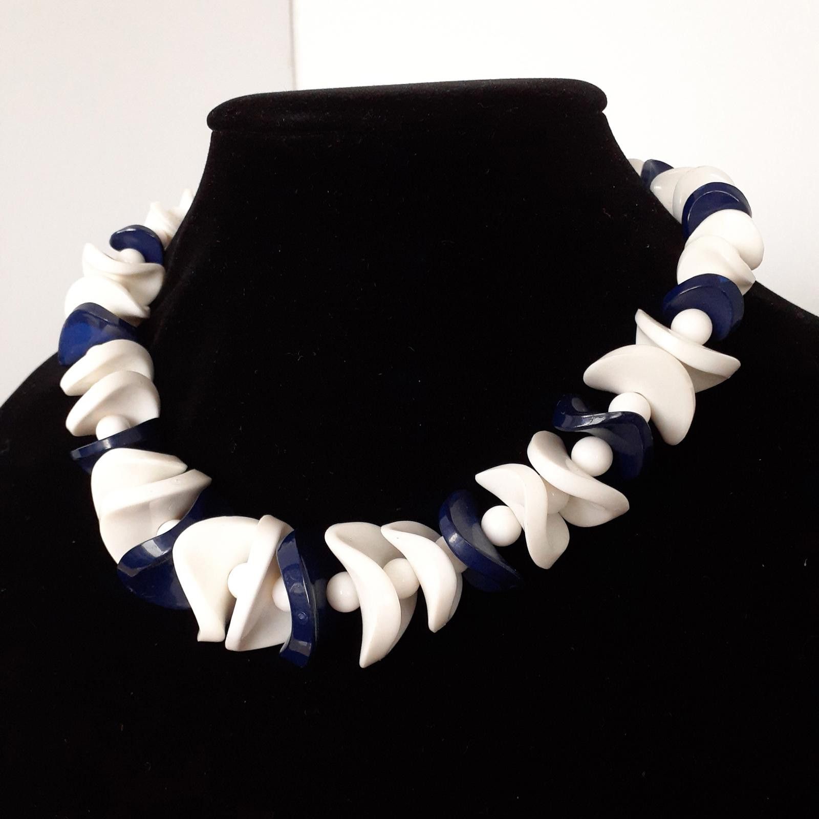 Designer Stunning Blue and White Abstract Design Necklace Size ONE SIZE - 3 Thumbnail