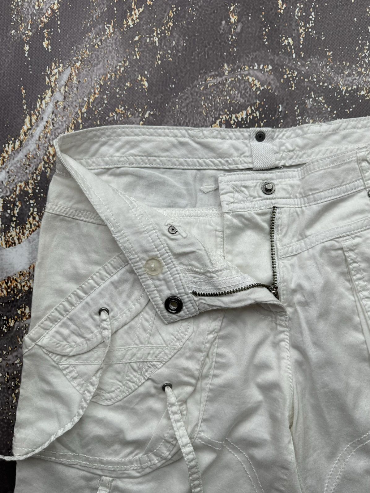 Japanese Brand Vintage Bondage Cargo Shorts Size 28" / US 6 / IT 42 - 4 Thumbnail
