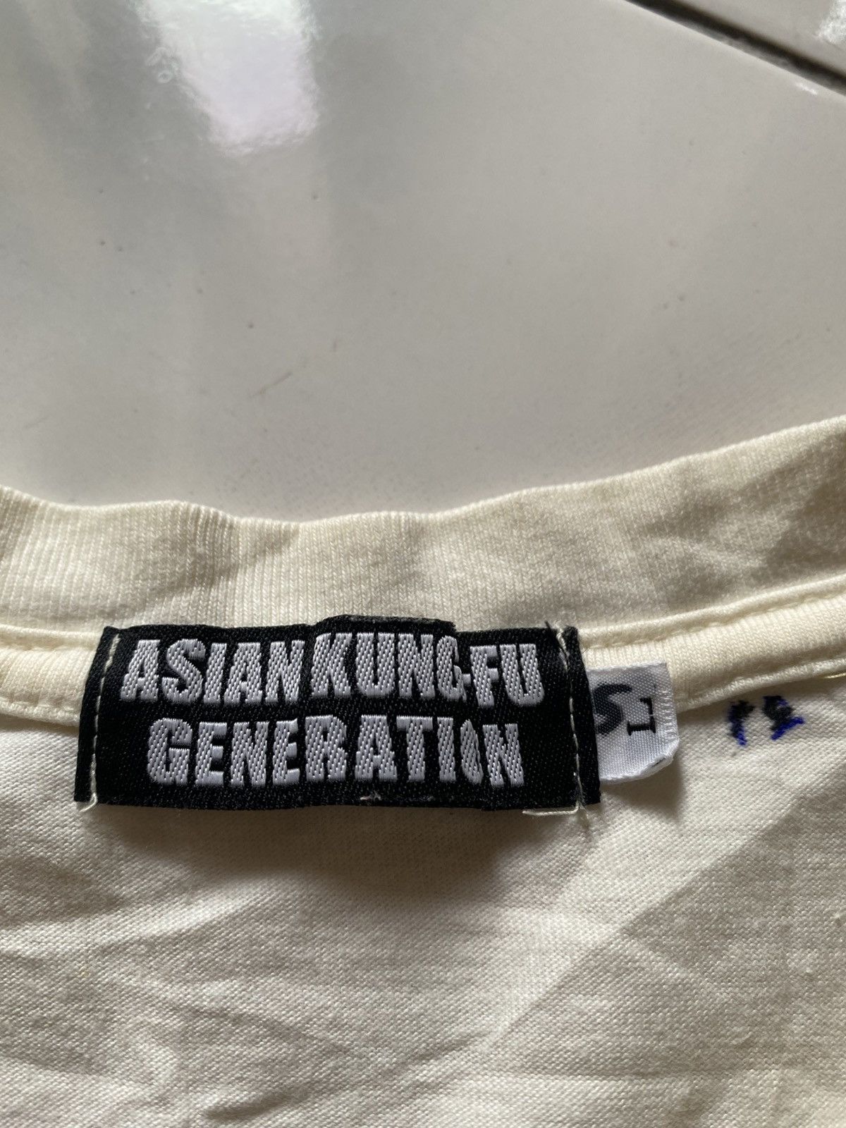 Band Tees × Japanese Brand ASIAN KUNGFU GENERATION SHIRT 2020 ALBUM Size US L / EU 52-54 / 3 - 3 Thumbnail