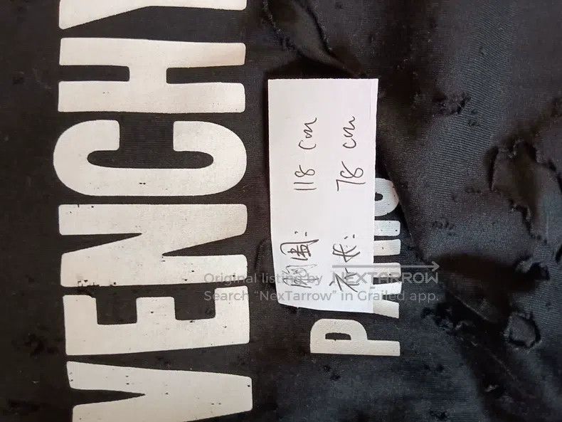 Givenchy Givenchy Ripped Short Sleeve T-Shirt Size US XS / EU 42 / 0 - 5 Thumbnail