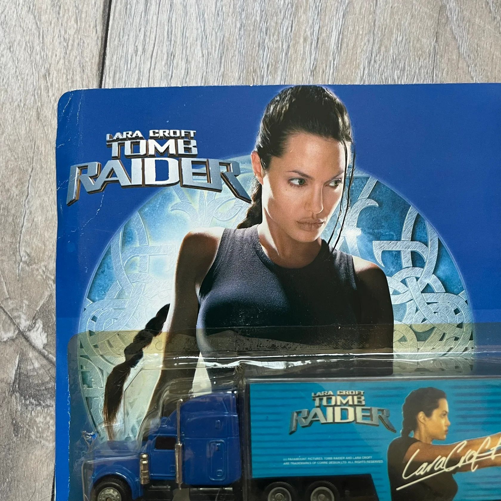 Pepsi Pepsi 2001 Lara Croft Tomb Raider 1:87 Delivery Truck Model Size ONE SIZE - 3 Thumbnail