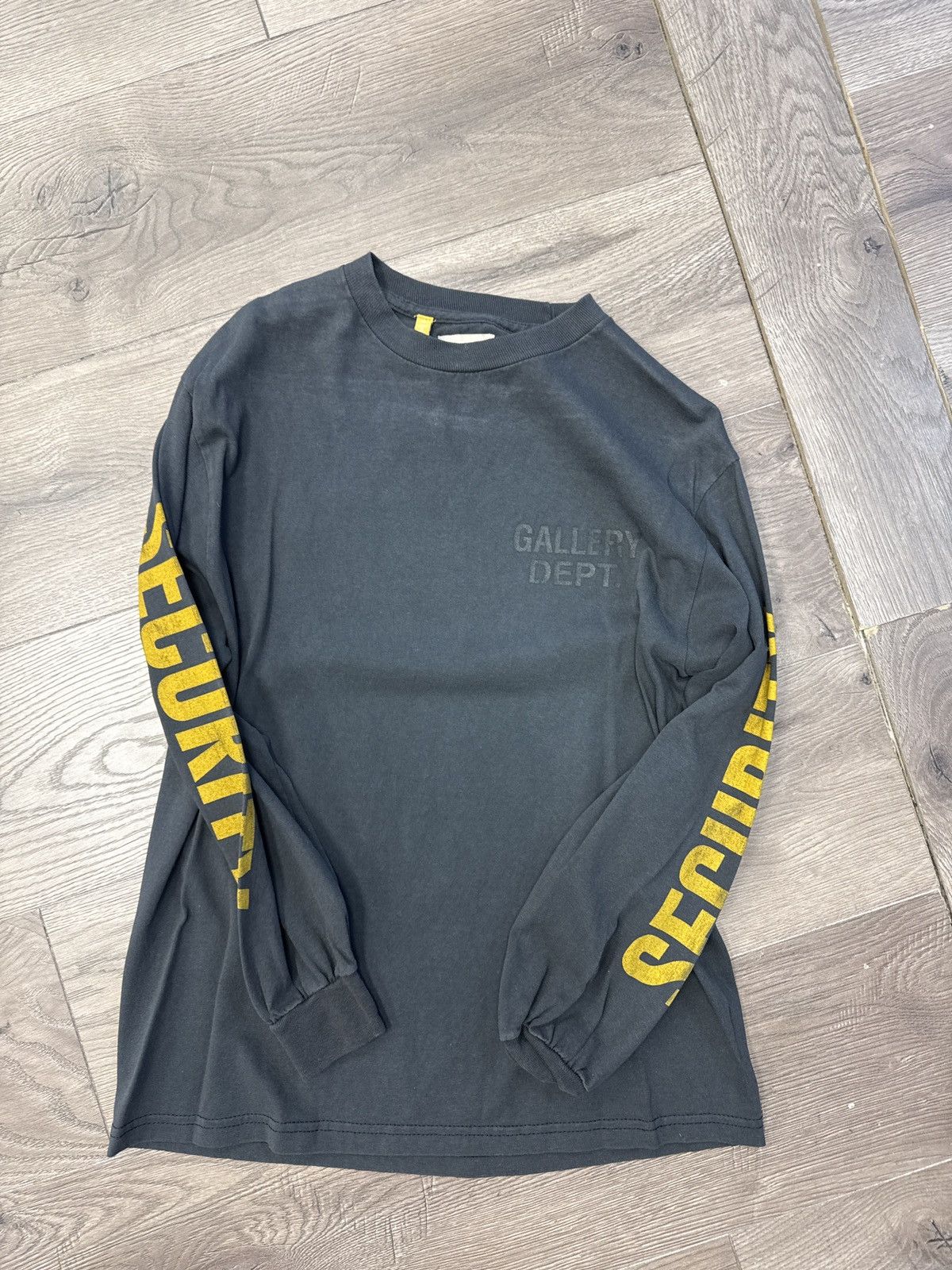 Gallery Dept. Gallery dept security l/s t shirt black yellow small Size US S / EU 44-46 / 1 - 1 Thumbnail