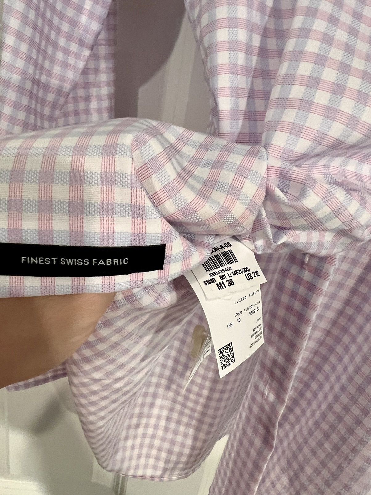 Hugo Boss New - Finest Swiss Fabric-Slim Fit - Travel Shirt Size US S / EU 44-46 / 1 - 4 Thumbnail