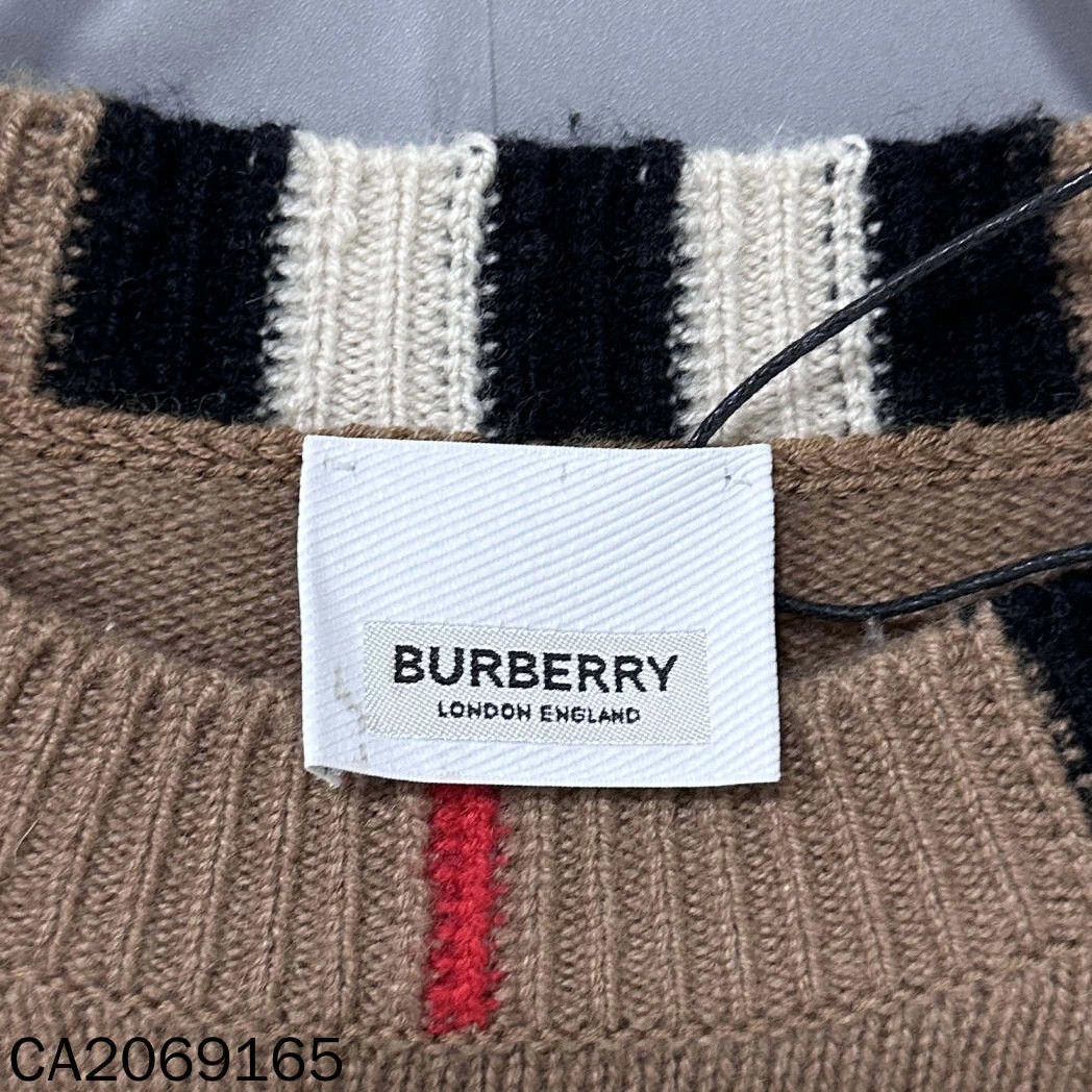 Burberry Burberry camel cashmere striped collar t-neck sweater S Size S / US 4 / IT 40 - 4 Thumbnail