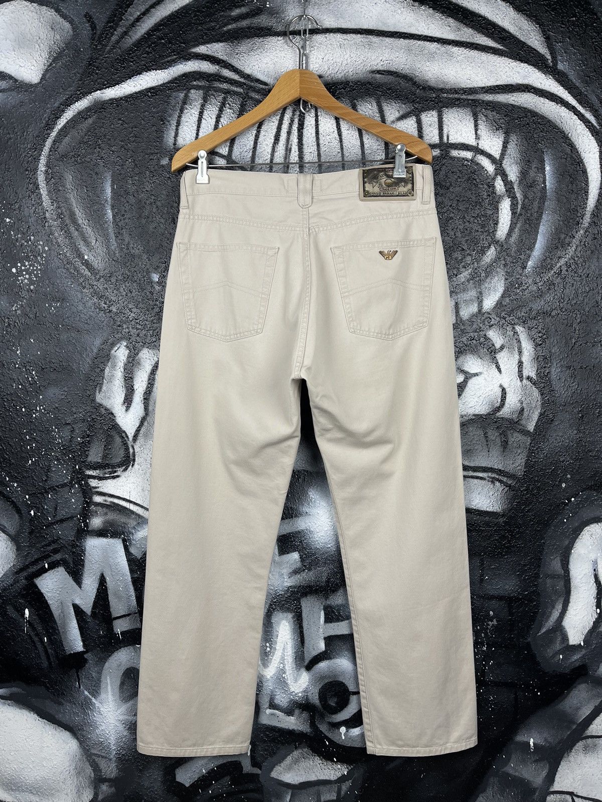 Armani Armani Jeans Vintage 90s Italian Beige Cotton Jeans Size 33 Size US 33 - 8 Thumbnail