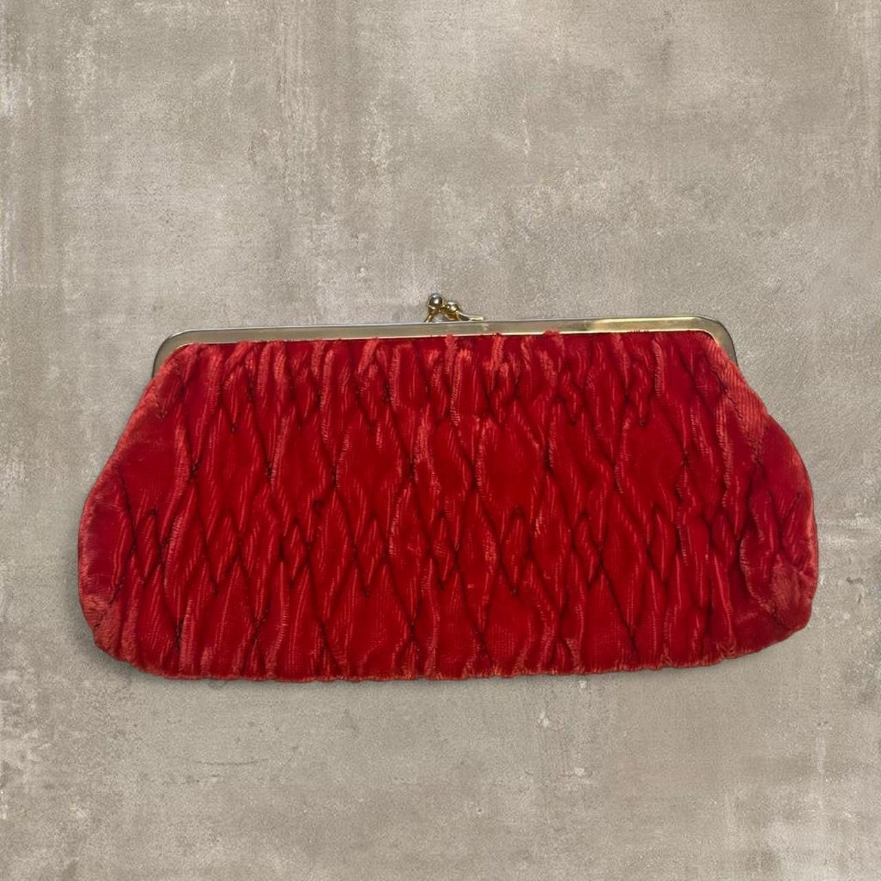 Other Vintage Red Satin Clutch Kiss Lock Evening Bag Retro Formal Size ONE SIZE - 1 Thumbnail