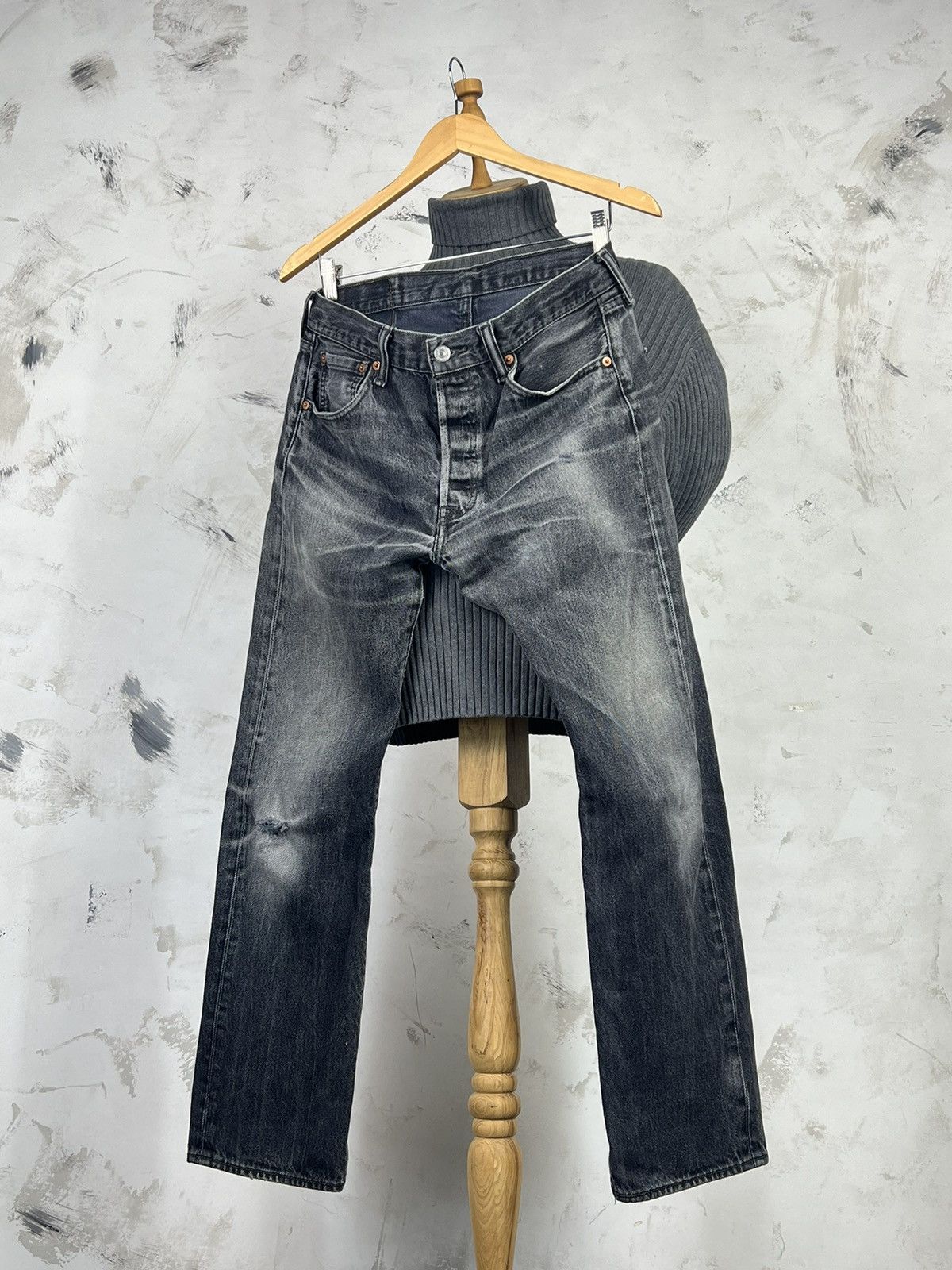 Levi's Vintage Levi’s 501 Jeans Size 32 - 30 Size US 32 / EU 48 - 4 Thumbnail