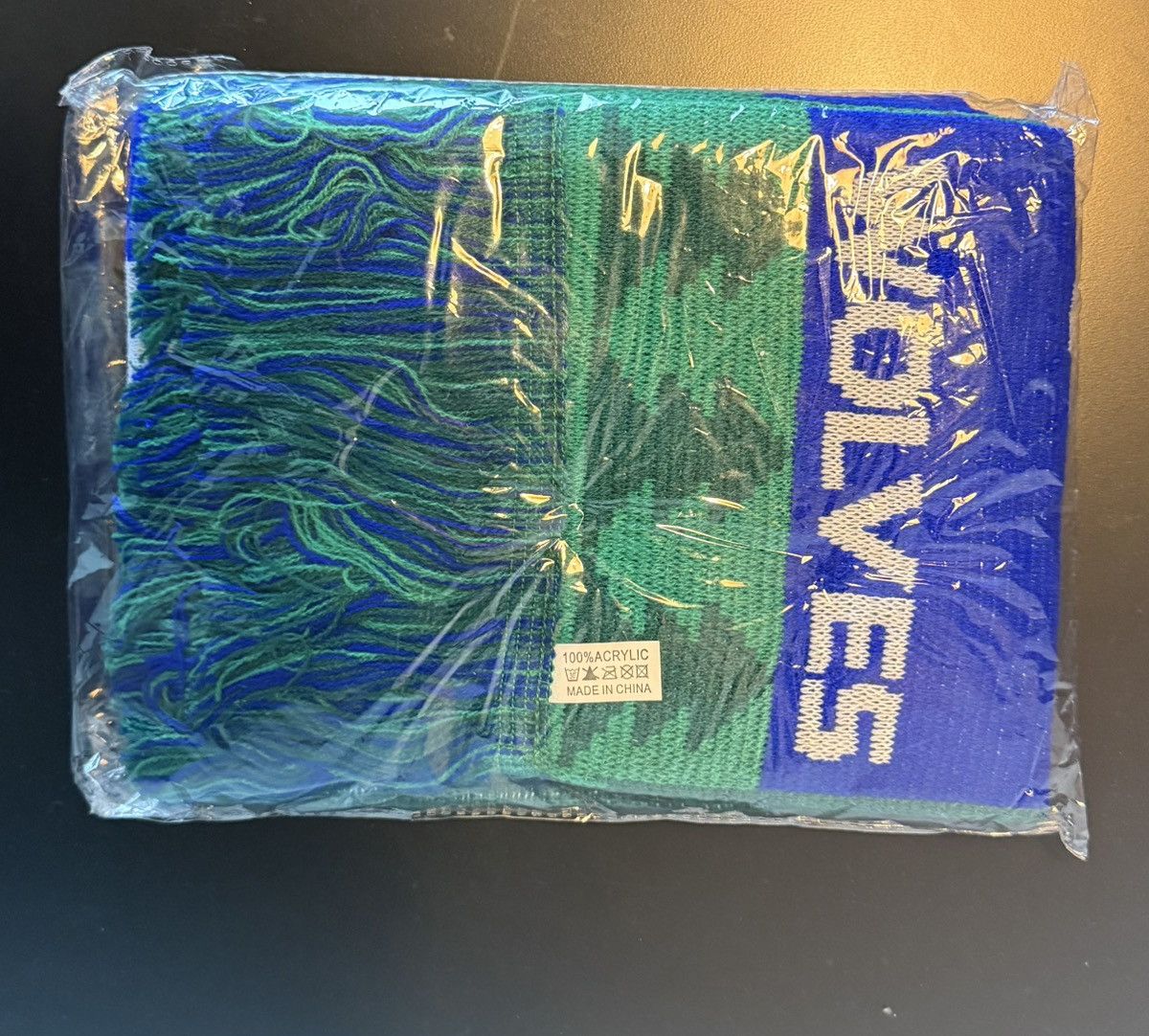 NBA Minnesota Timberwolves Scarf (New in Packaging) Size ONE SIZE - 1 Thumbnail