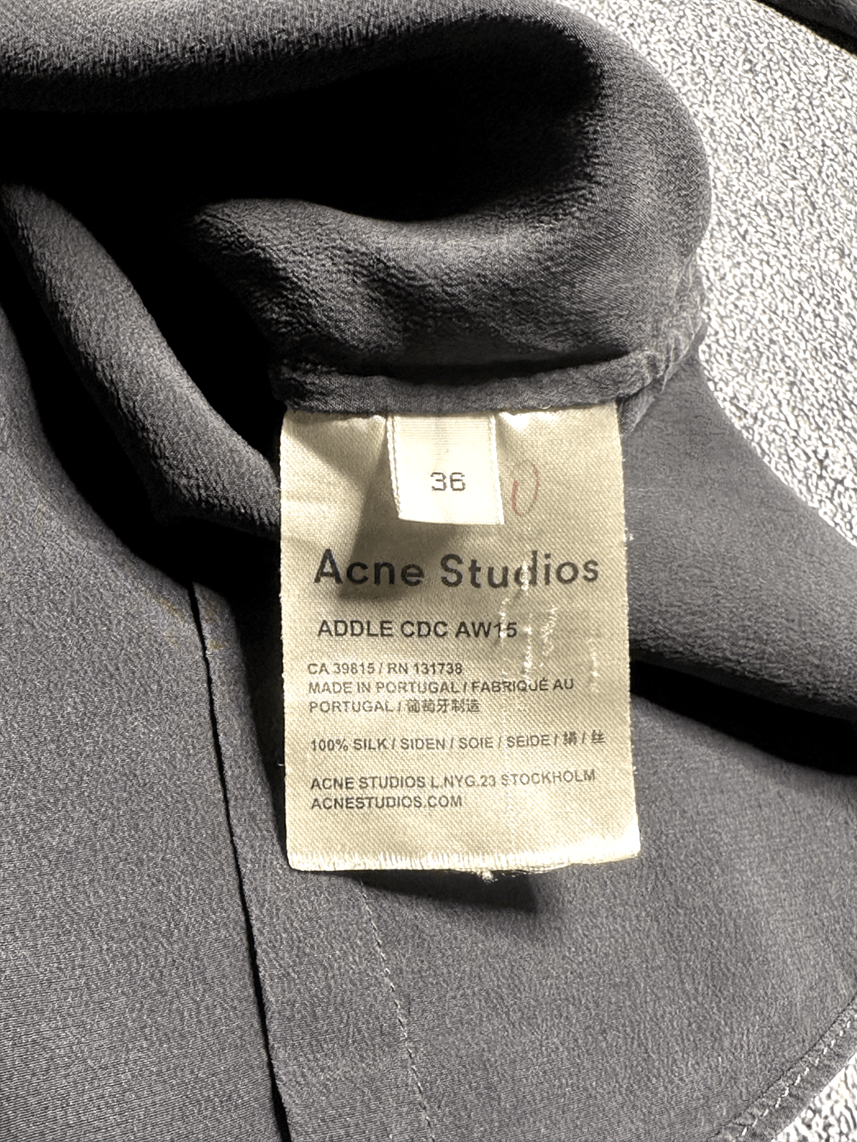 Acne Studios Acne Studios addle cdc aw15 silk blouse 36 Size XS / US 0-2 / IT 36-38 - 5 Thumbnail