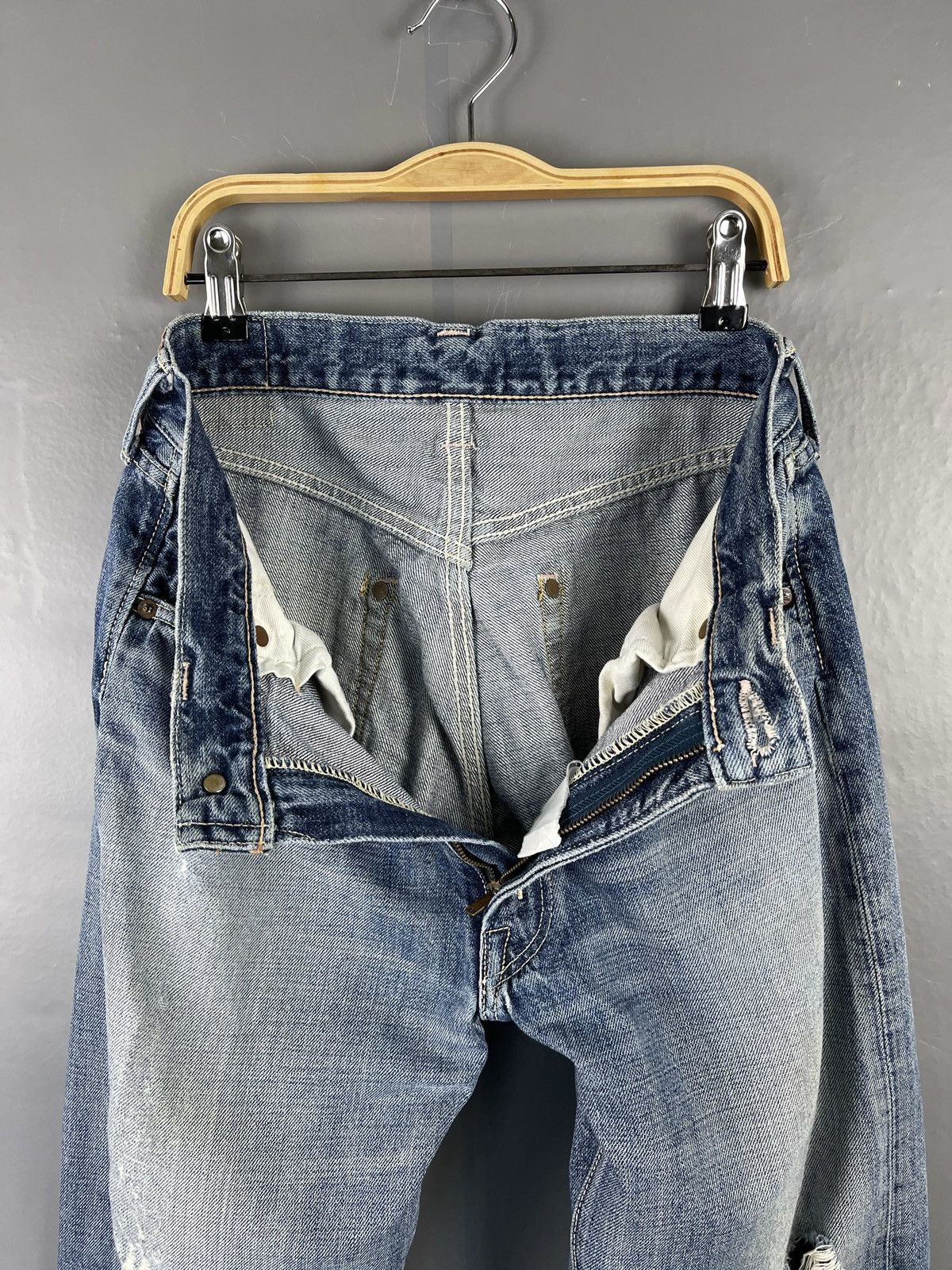 Avirex × Vintage Vintage AVIREX Distressed Denim Pants Size US 28 / EU 44 - 13 Thumbnail