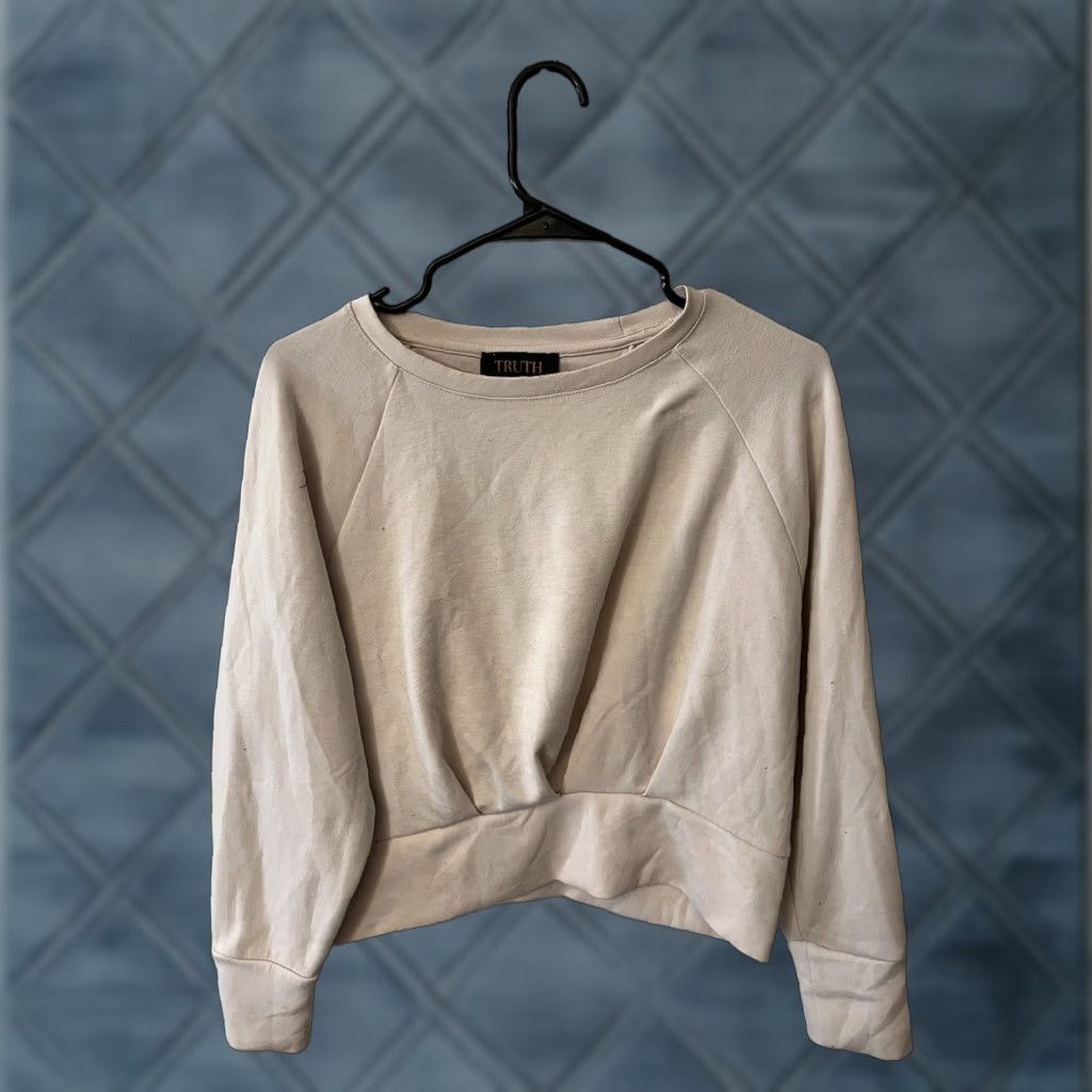 Vintage TRUTH BY REPUBLIC Women's Cropped Crew Neck Knit Sweater Beige Small Pullover Womens Size S / US 4 / IT 40 - 1 Thumbnail