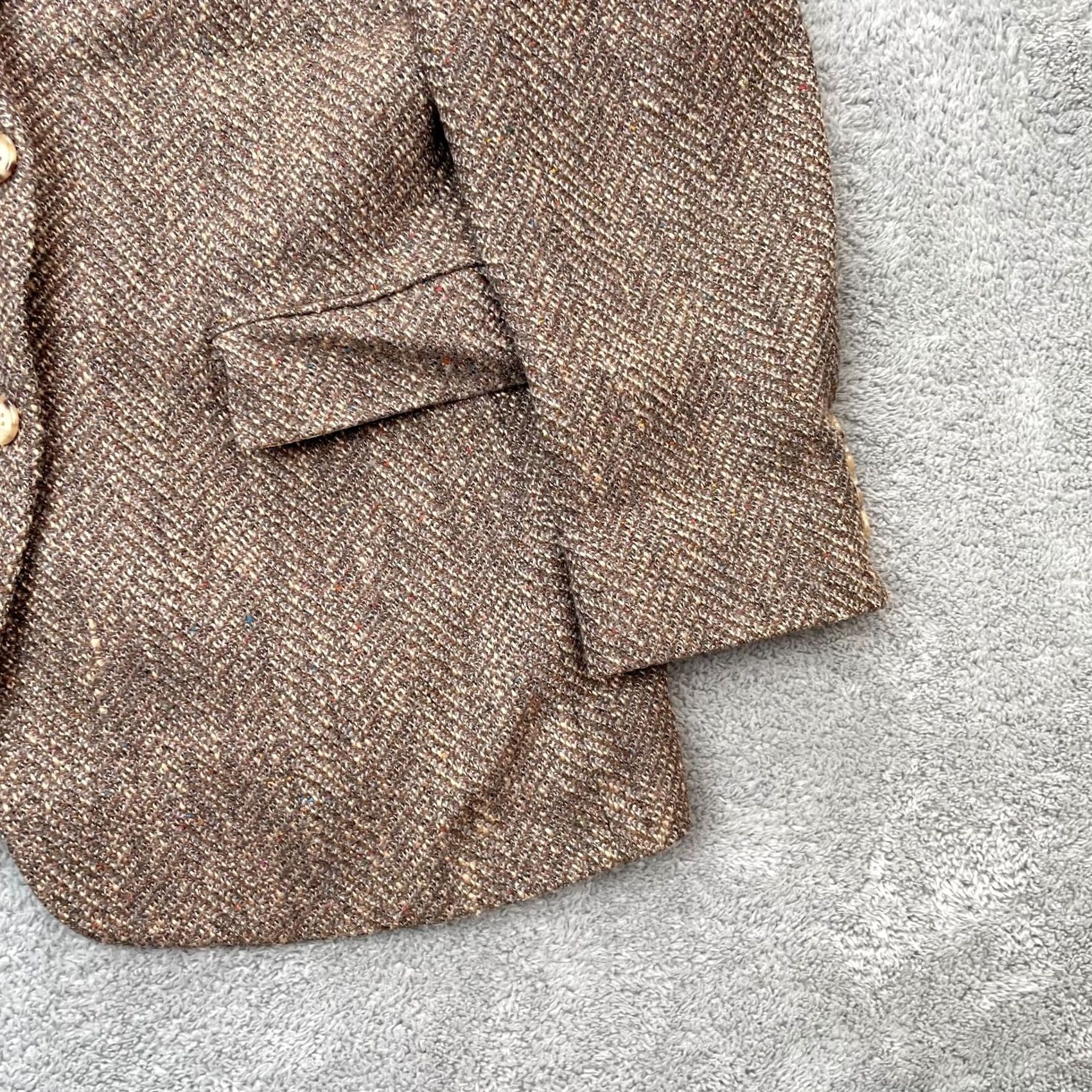 Vintage VINTAGE Huntcliff Tweed Jacket Mens 44R Brown Herringbone Wool Blazer Academia Professor Coat Size 44R - 2 Thumbnail