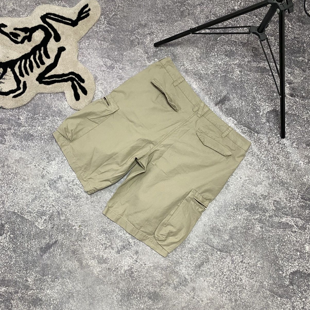 Nike Vintage Nike Cargo Small Logo Streetwear y2k shorts Size US 34 / EU 50 - 11 Thumbnail