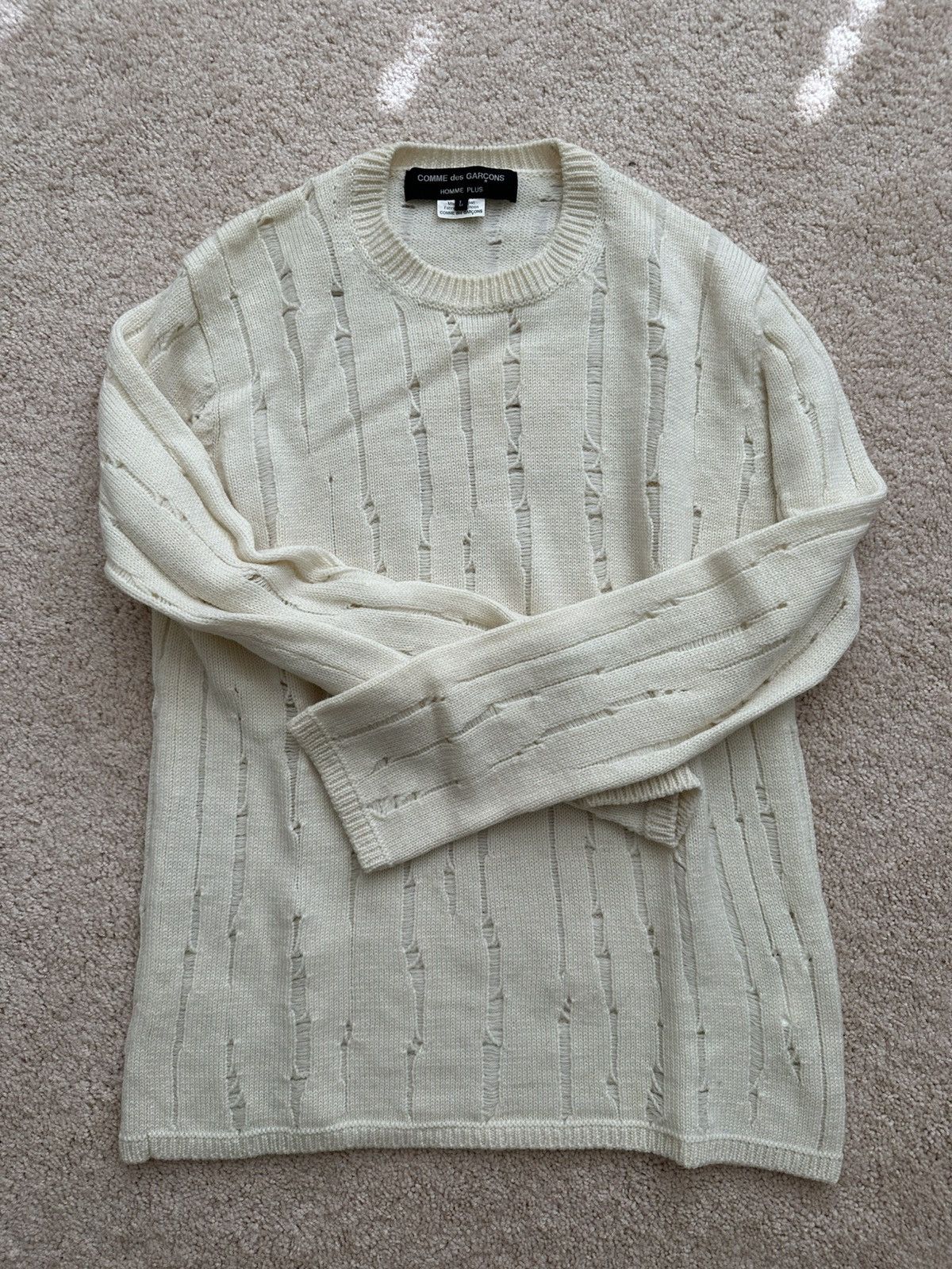 Comme des Garcons Homme Plus Destroyed Sweater Size US L / EU 52-54 / 3 - 1 Thumbnail