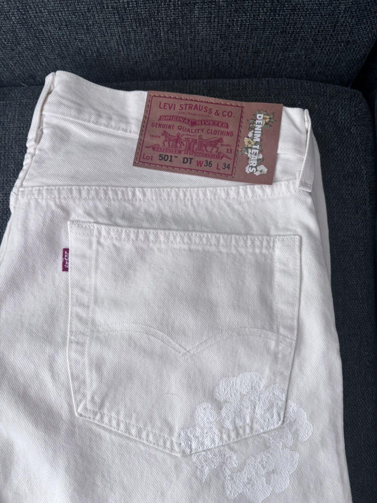 DENIM TEARS Denim Tears Levi 501 Cotton Wreath Jean Size US 36 / EU 52 - 3 Thumbnail