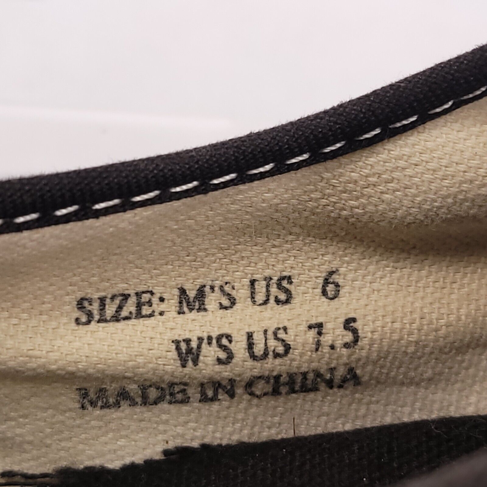 Vans Vans Off the Wall Shoe Women Size 7.5 Mens 6 White Black Red Size US 7.5 / IT 37.5 - 9 Thumbnail