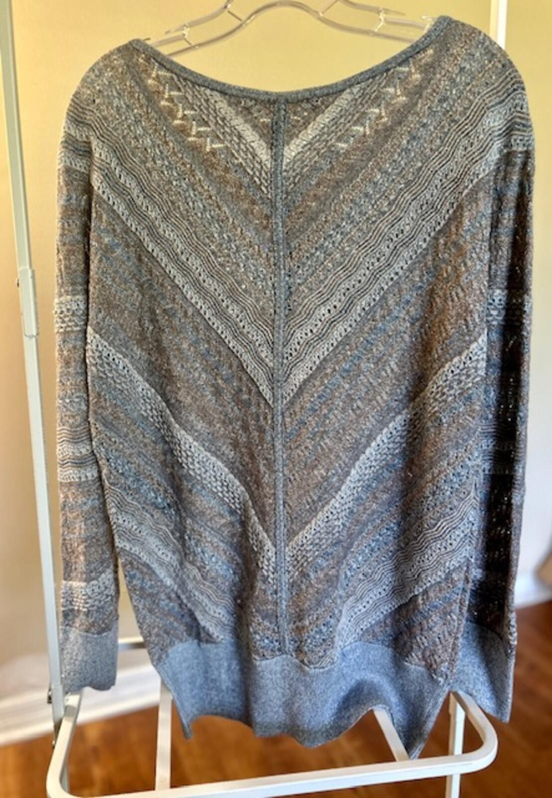 Other White House Black Market Gray Knit Sweater, Size L Size L / US 10 / IT 46 - 3 Thumbnail