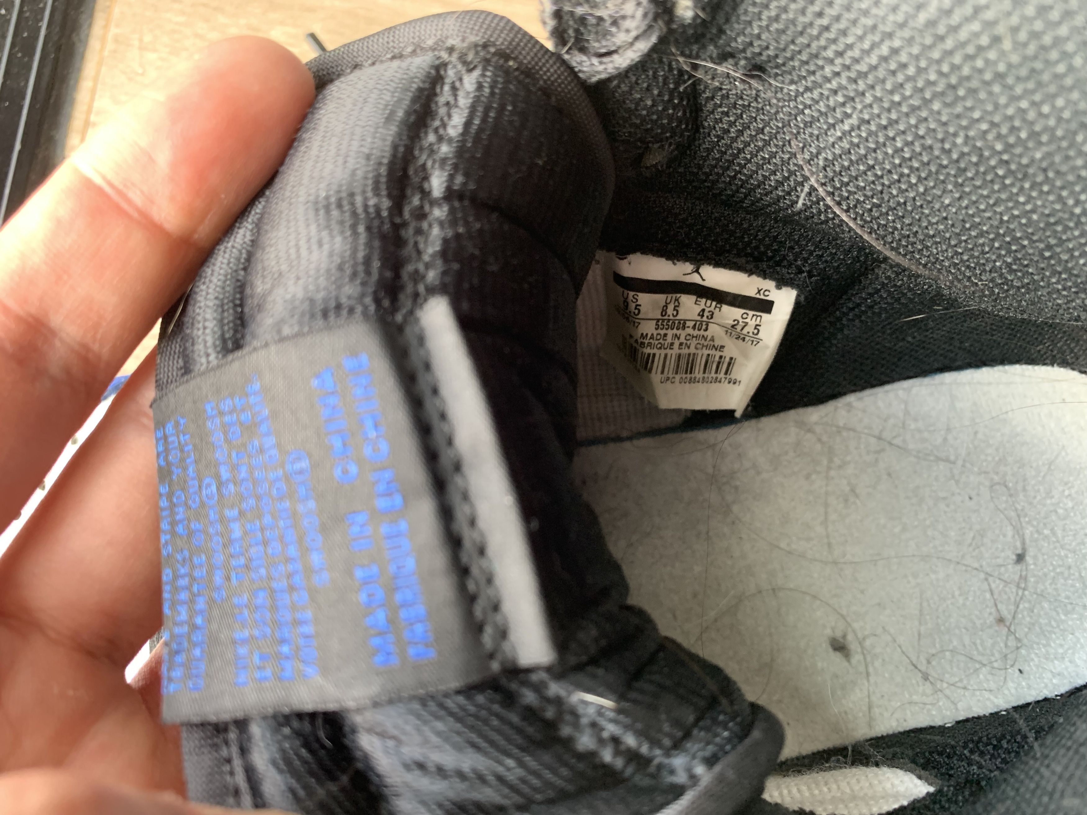 Jordan Brand Air Jordan 1 Retro High OG Game Royal Size US 9.5 / EU 42-43 - 4 Thumbnail