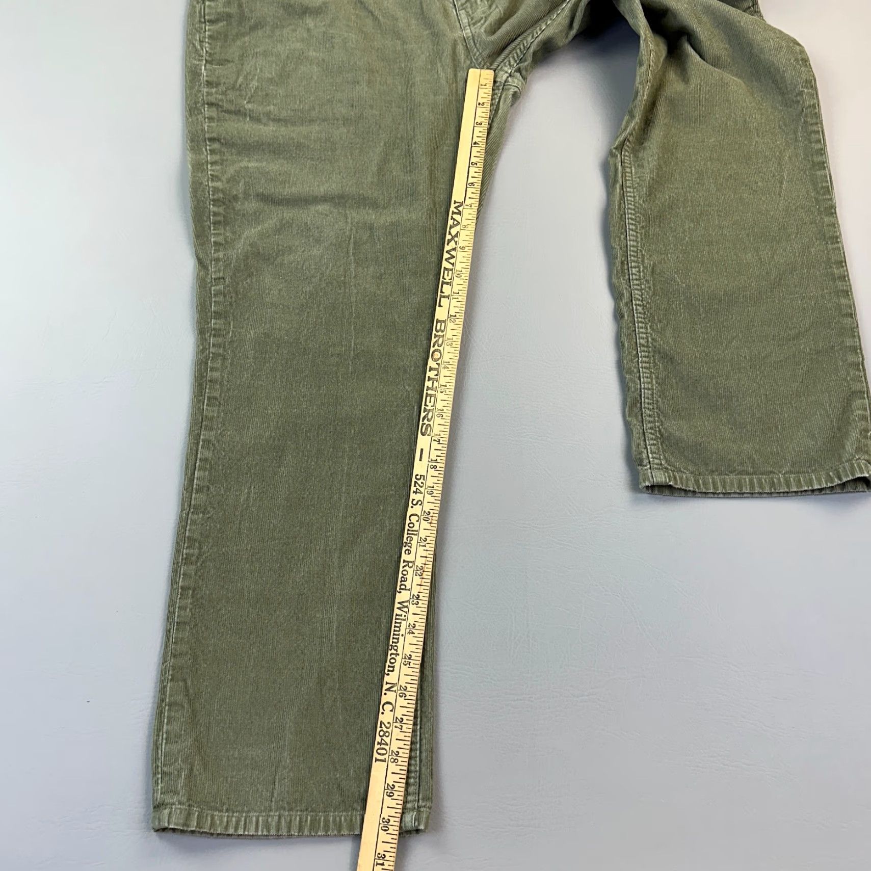 Vineyard Vines Vineyard Vines Pants Mens 38x30 Green Corduroy Flat Front 5 Pocket Preppy Casual Size US 38 / EU 54 - 2 Thumbnail