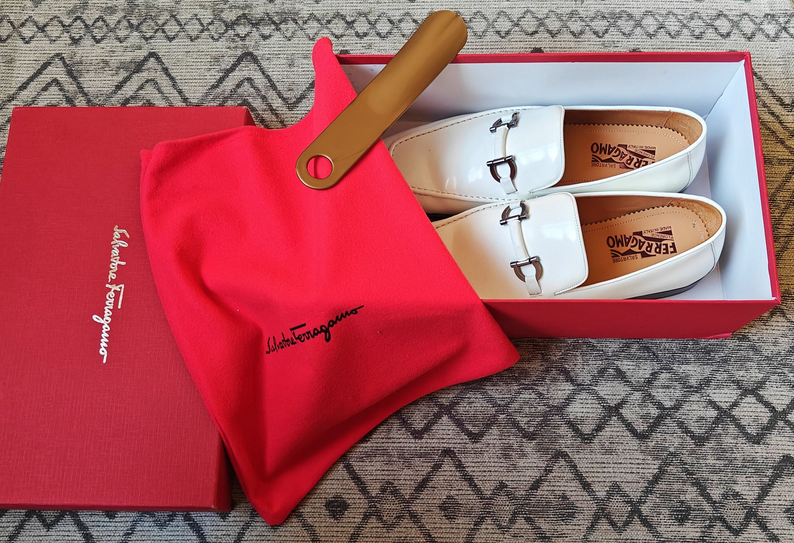 Salvatore Ferragamo White Laofer Size US 9.5 / EU 42-43 - 2 Thumbnail
