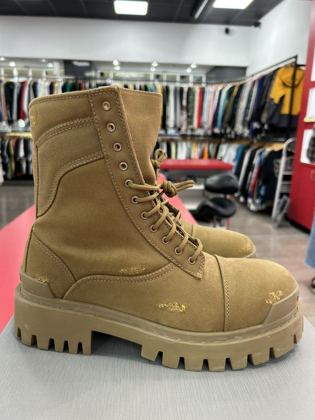 Balenciaga Balenciaga Strike Boots Size 42/9 Size US 9 / EU 42 - 4 Thumbnail