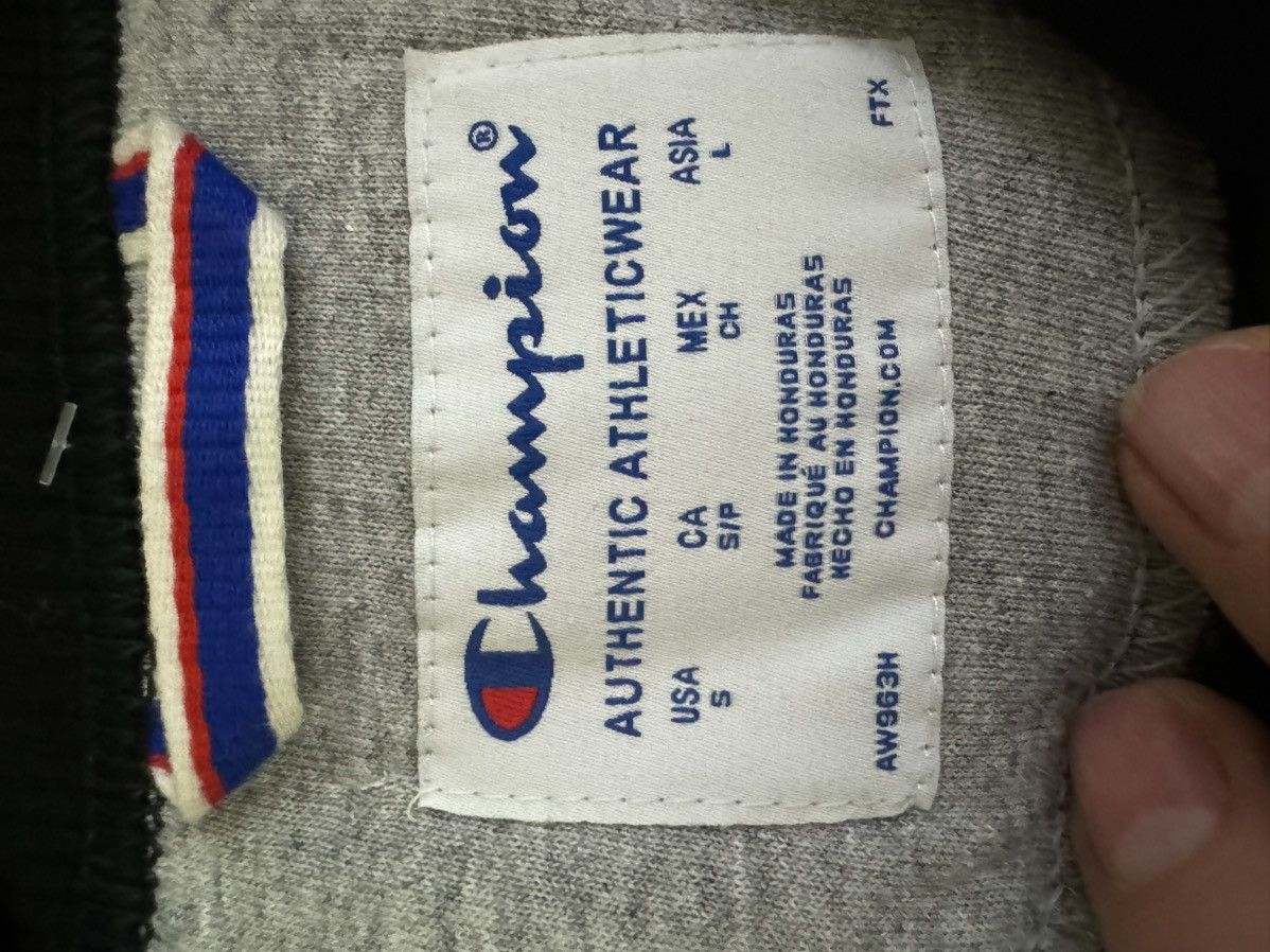 Champion Black champion sweater Size US M / EU 48-50 / 2 - 3 Thumbnail