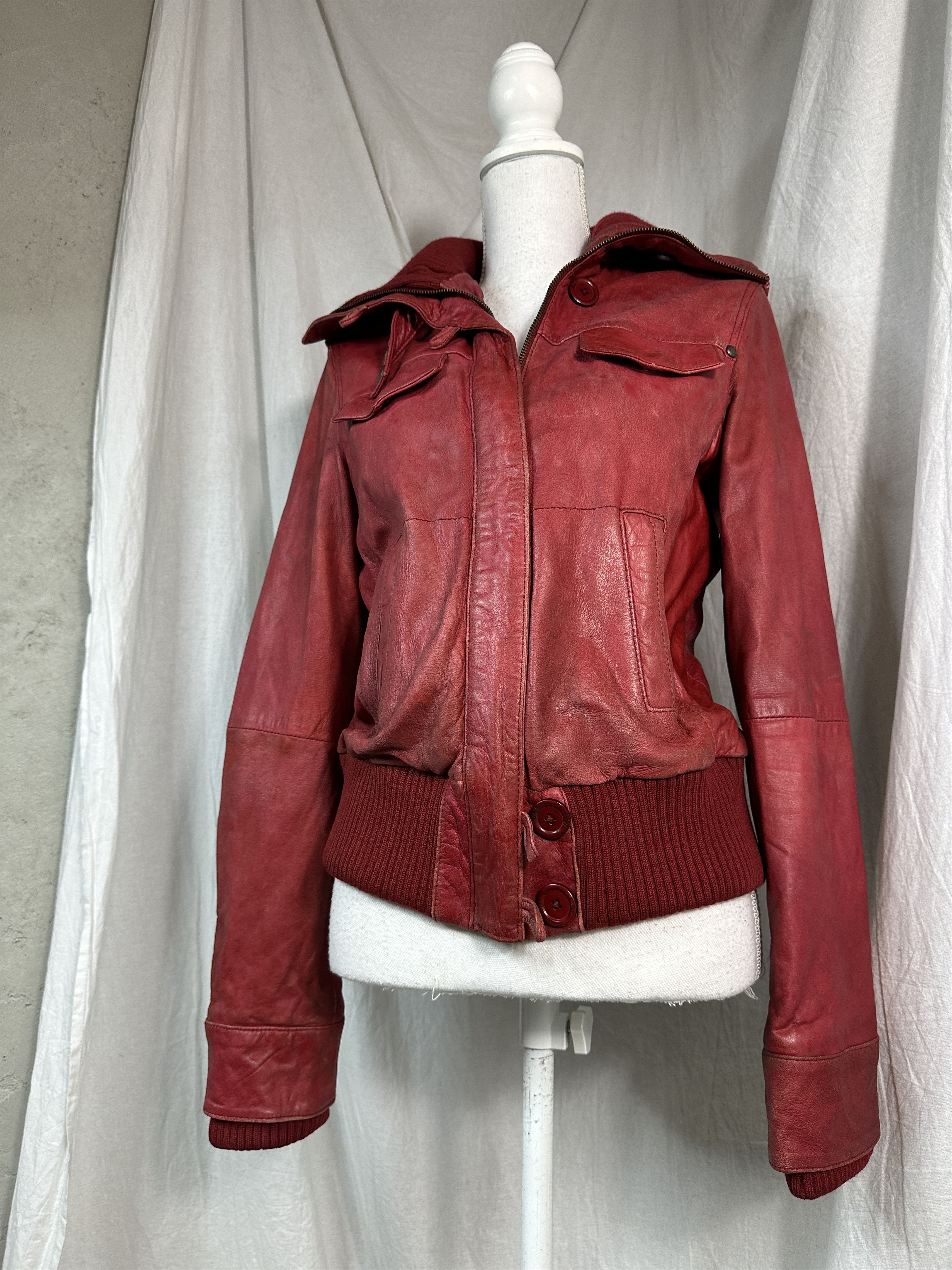 Vintage Vintage Leather Biker Jacket Cherry red Size M / US 6-8 / IT 42-44 - 1 Thumbnail