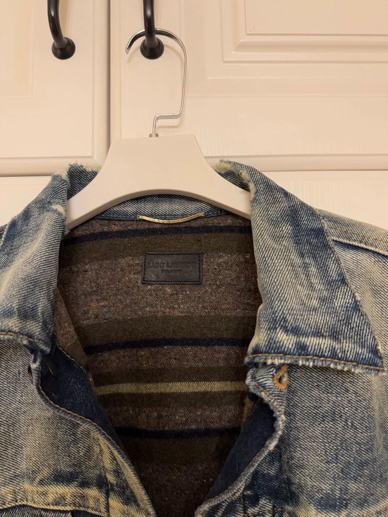 Saint Laurent Paris Saint laurent paris Do the old damage to the denim jacket 2 Size US XL / EU 56 / 4 - 5 Thumbnail
