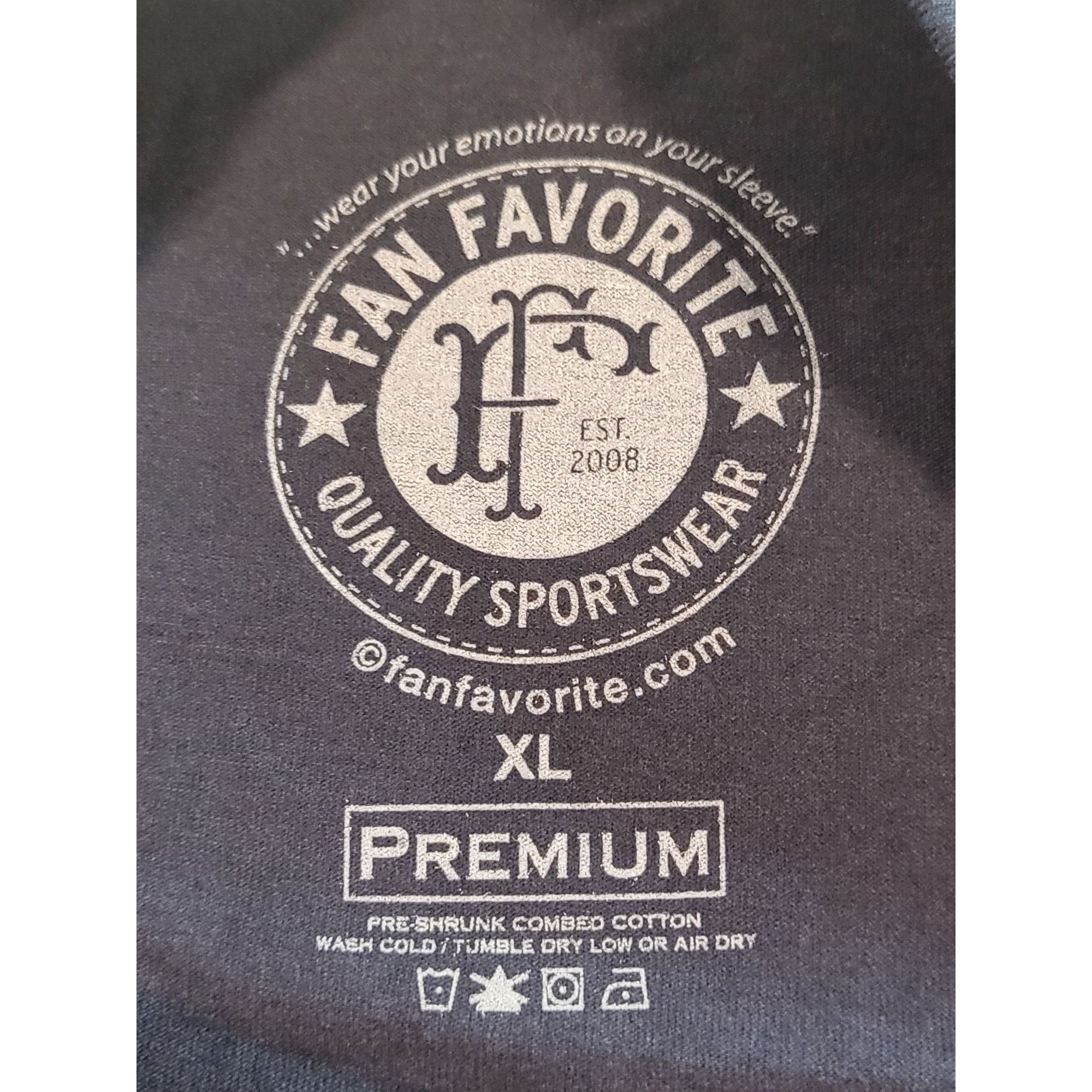 MLB Boston Red Sox MLB Fan Favorite Red Line Tshirt Men Sz XL Pr Size US XL / EU 56 / 4 - 5 Thumbnail