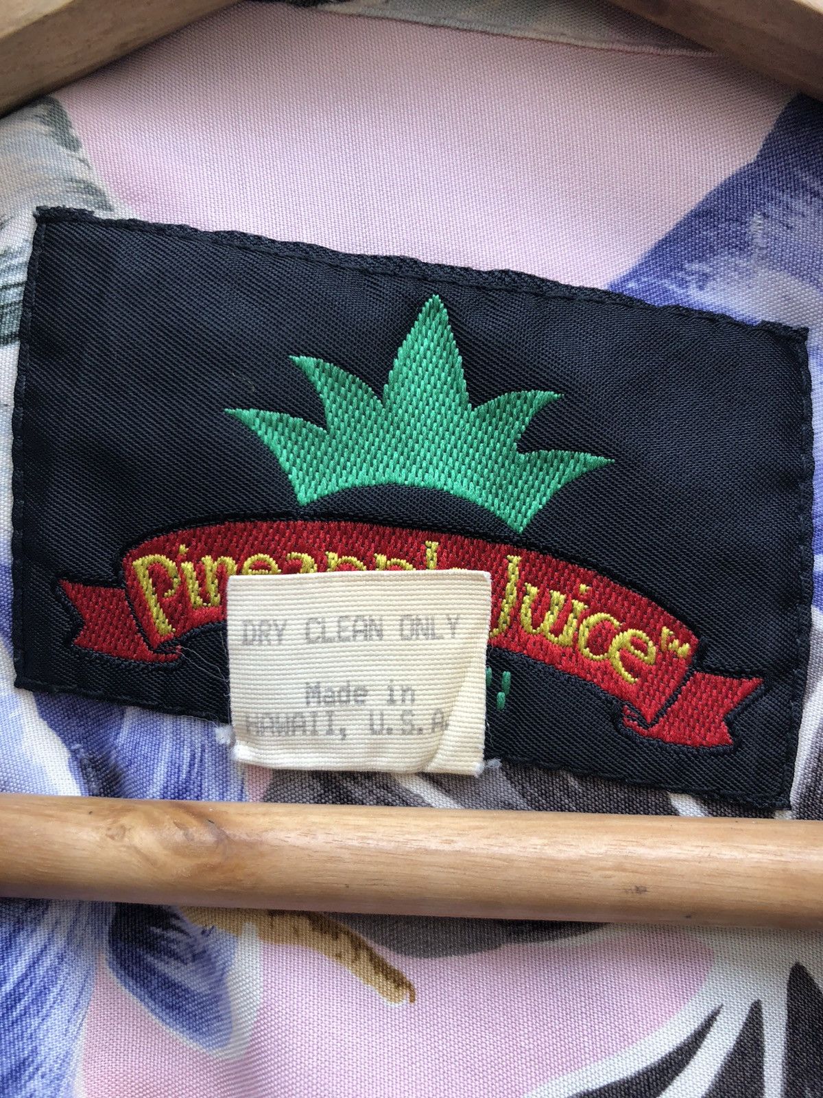 Vintage Vintage 90s Pineapple Juice Hawaiian Shirt Rayon Size US M / EU 48-50 / 2 - 4 Thumbnail