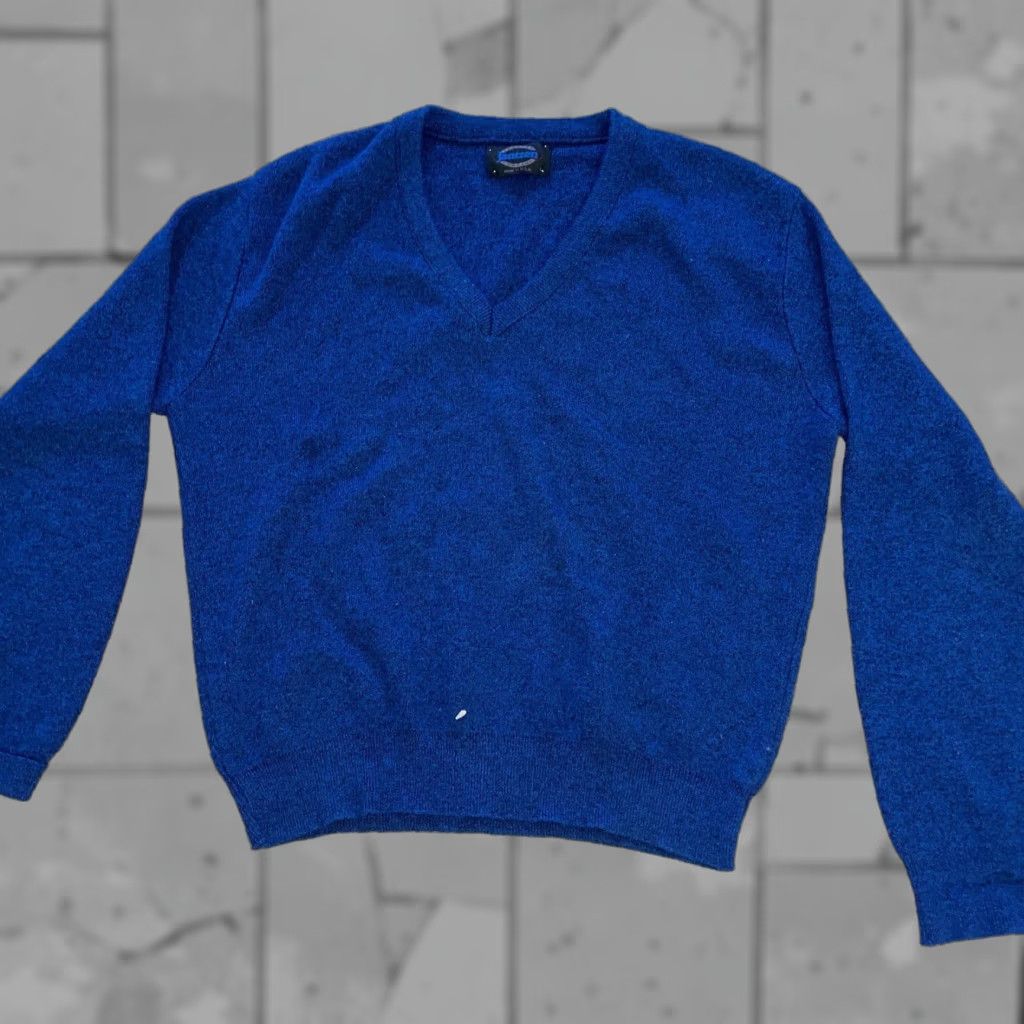 Jantzen VINTAGE Jantzen V-Neck Sweater Adult Large Blue Made in USA Mens Size US L / EU 52-54 / 3 - 1 Thumbnail
