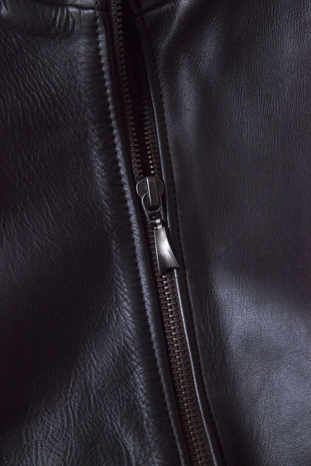 Vintage Vintage 1990's French A2 leather bomber jacket Size US M / EU 48-50 / 2 - 6 Thumbnail
