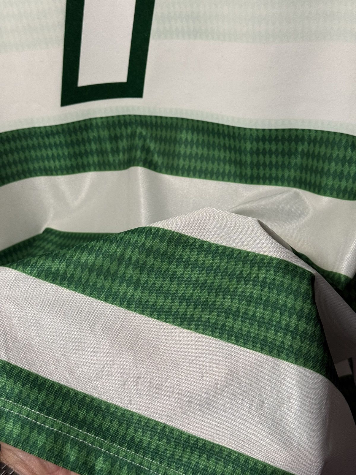 Umbro 1997/99 Celtic FC jersey Home #7 Larsson XXL Size Size US XXL / EU 58 / 5 - 11 Thumbnail