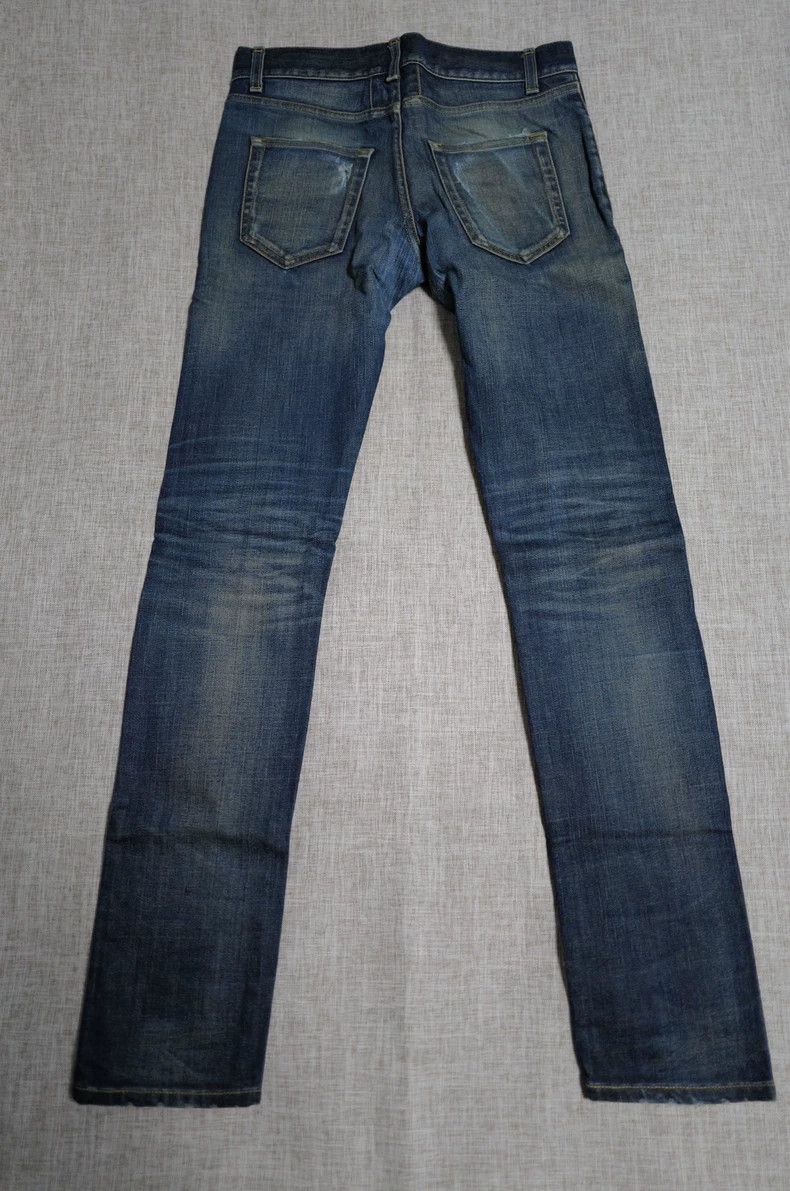 Saint Laurent Paris Saint Laurent Paris Washing oil stains to make old jeans Size 28" / US 6 / IT 42 - 2 Thumbnail