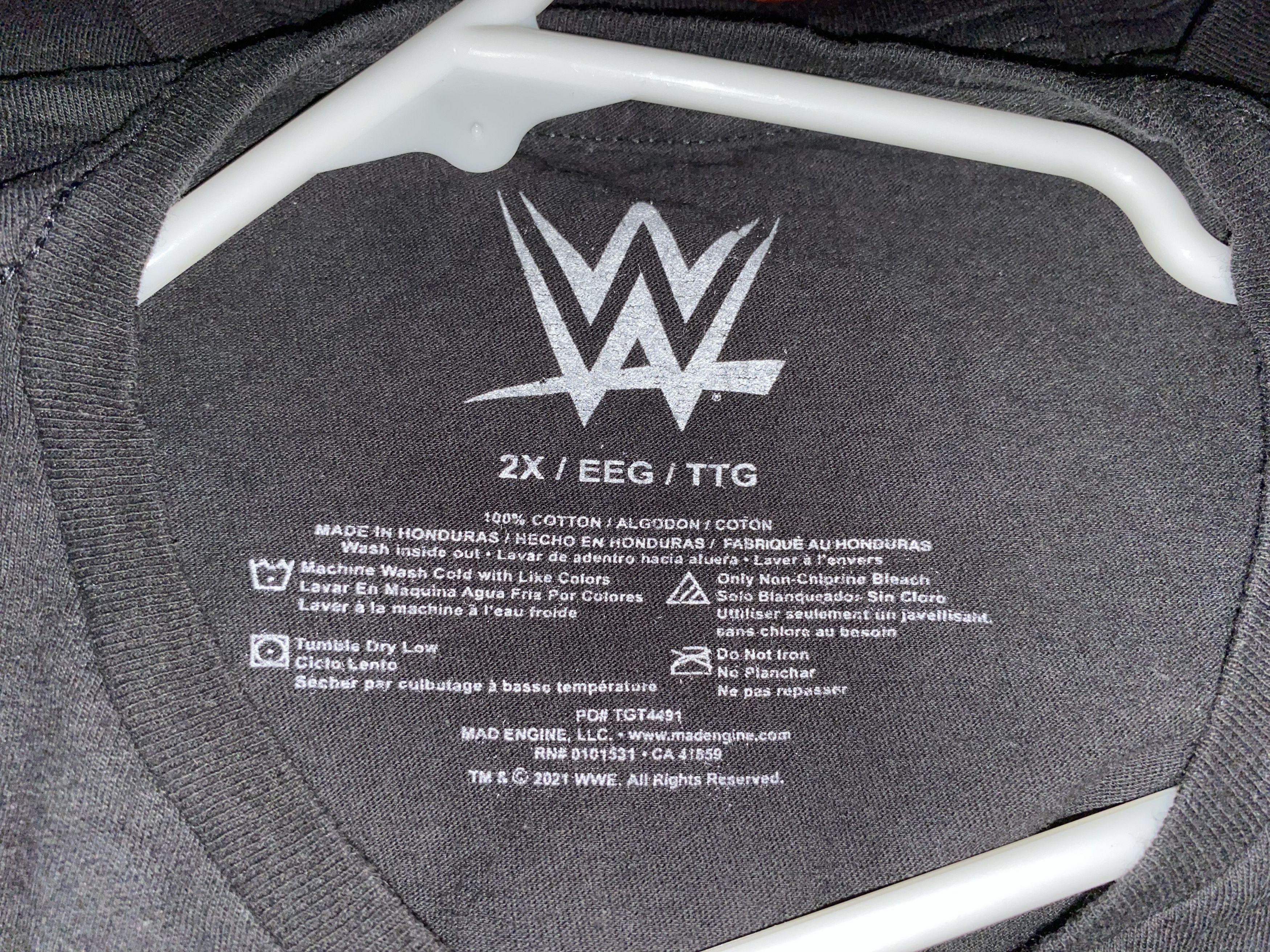Mad Engine × WWE WWE retro Wrestlemania VI 6 six t shirt 2XL XXL cool 2021 Size US XXL / EU 58 / 5 - 4 Thumbnail
