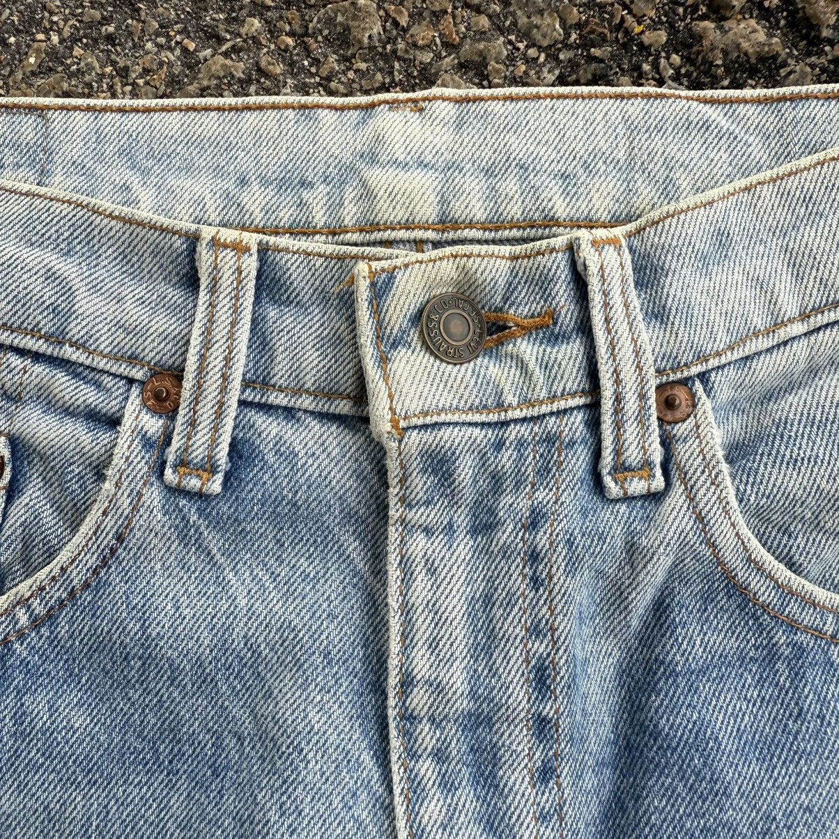 Levi's VINTAGE LEVI'S 505 90' STRAIGHT FADED JEAN DENIM PANTS Size US 30 / EU 46 - 7 Thumbnail