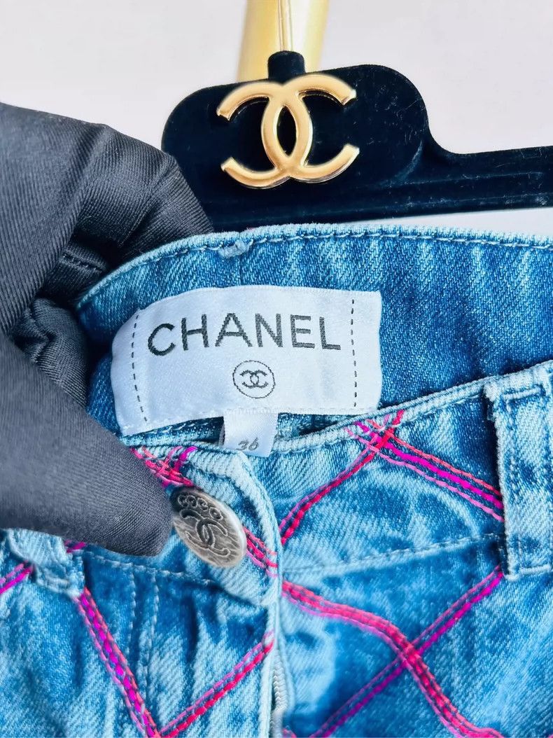 Chanel Chanel 2022 Beach Series Denim Shorts Size 24" / US 00 / IT 34 - 2 Thumbnail