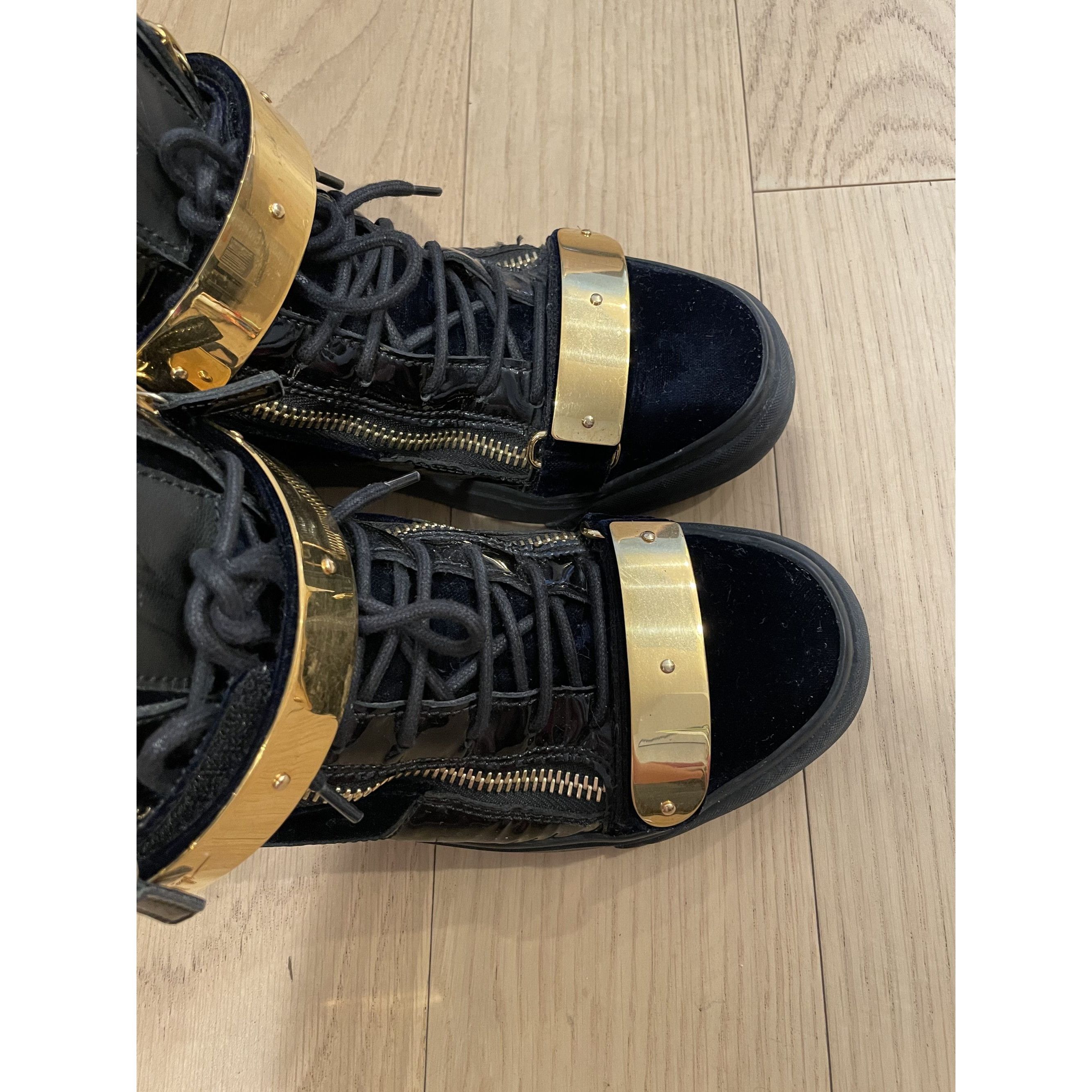 Giuseppe Zanotti Giuseppe Zanotti Black & Gold High-Top Sneakers With Velvet Size US 7 / EU 40 - 6 Thumbnail